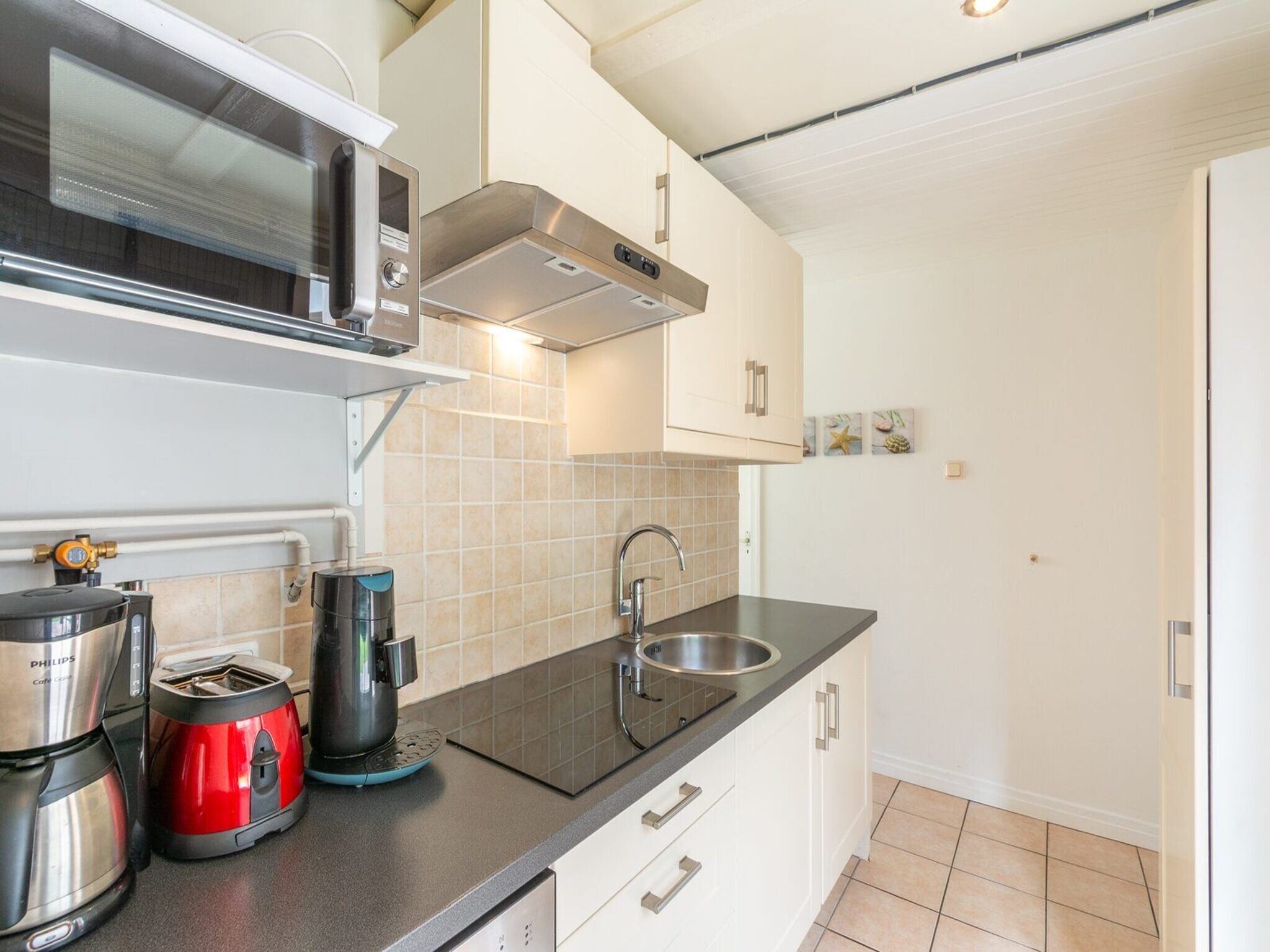 De keuken van Duinland 186 in Sint Maartenszee