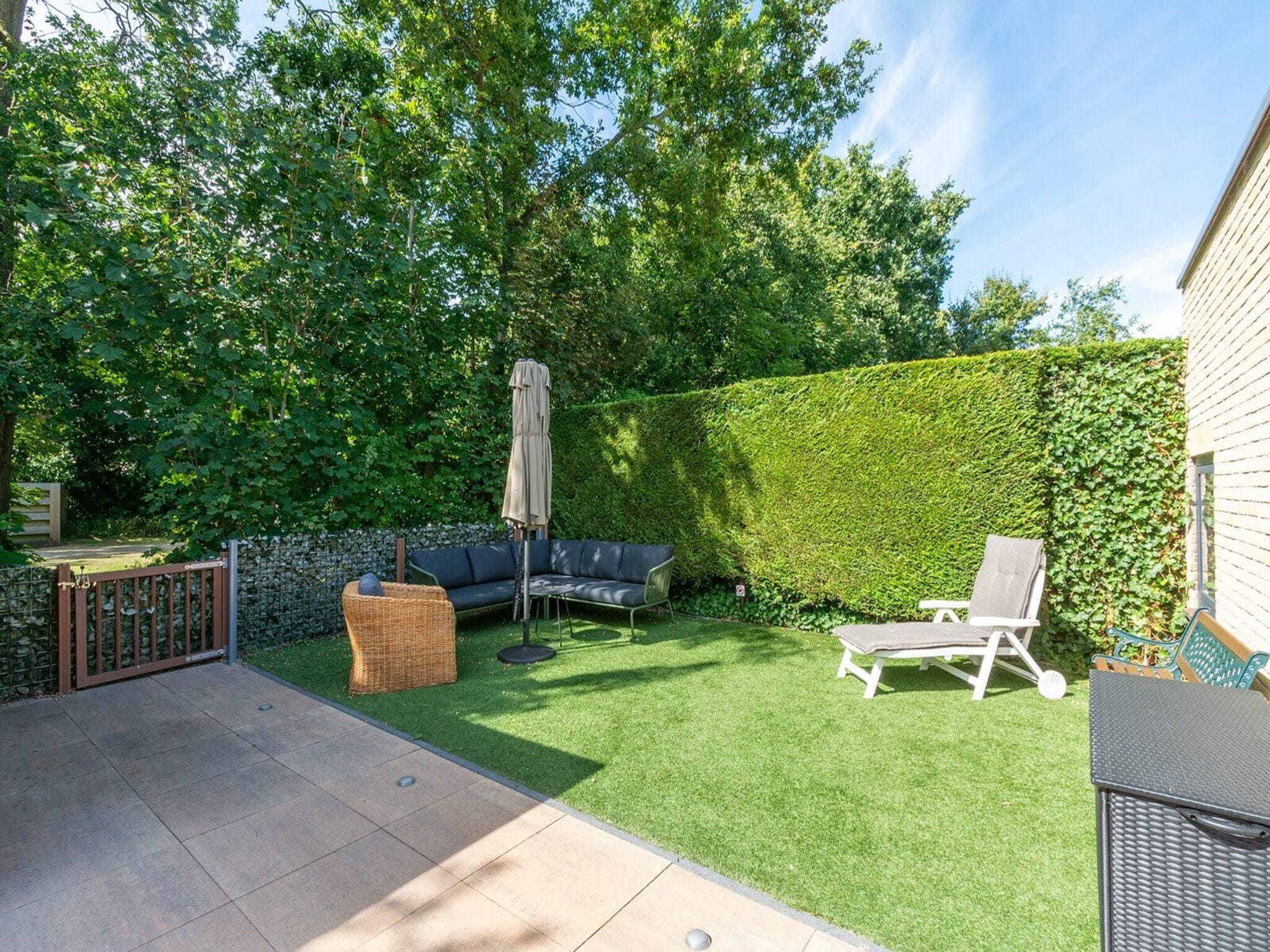 De tuin van Duinland 115 in Sint Maartenszee
