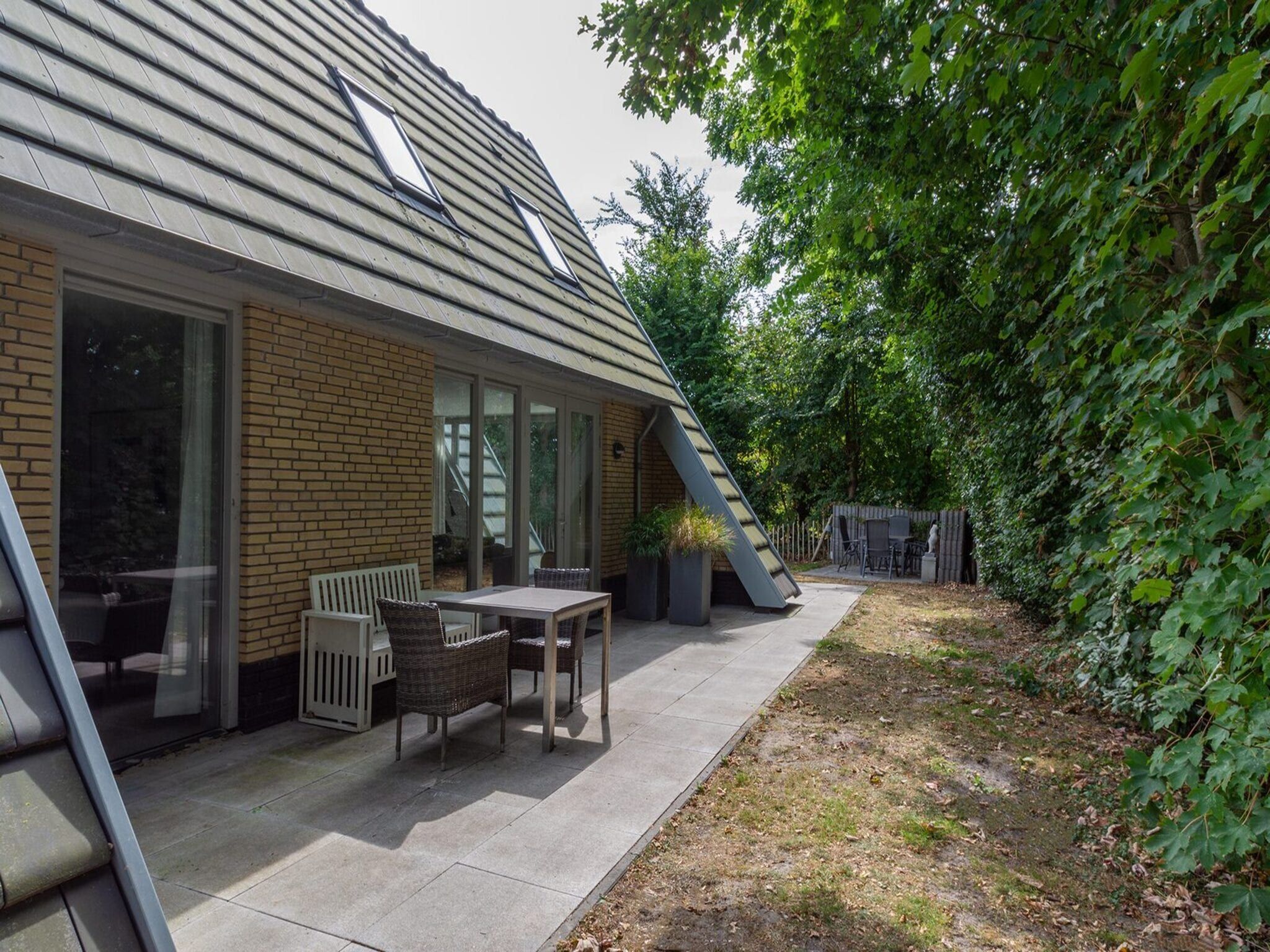Het terras van Sandepark 171 in Callantsoog
