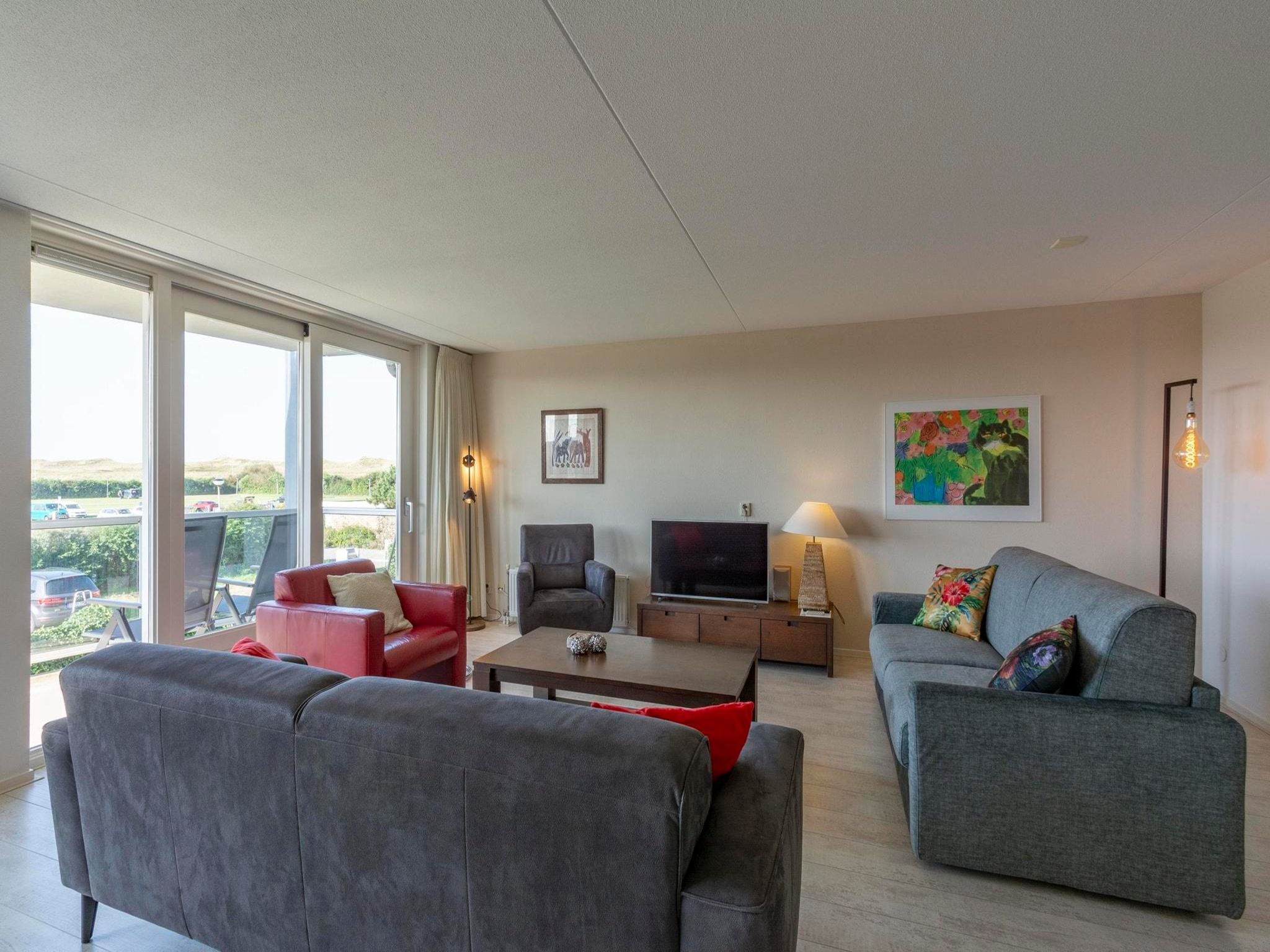 De woonkamer van Strandleven 103 in Groote Keeten