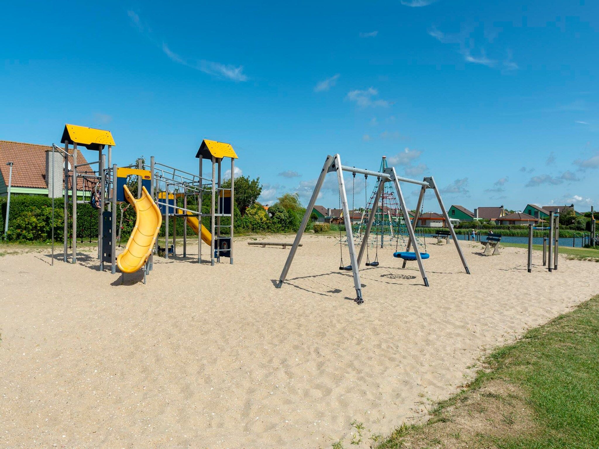 De tuin van Strandslag 189 in Julianadorp aan Zee