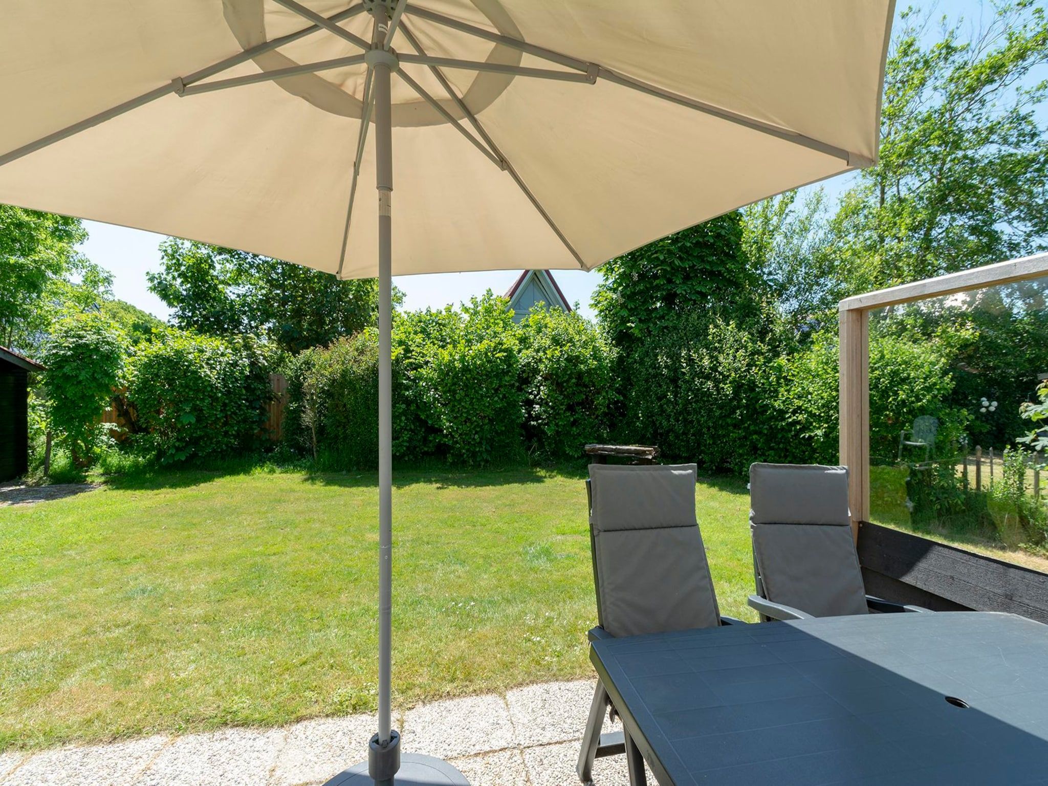Het terras van Sandepark 66 in Callantsoog