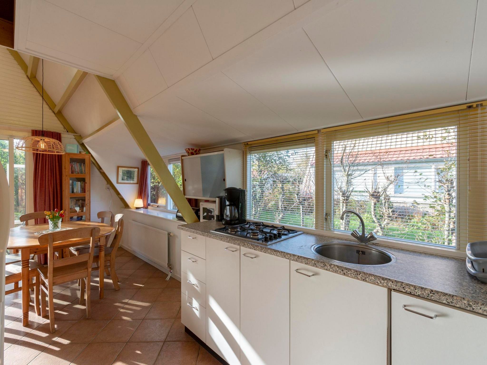 De keuken van Sandepark 93 in Callantsoog
