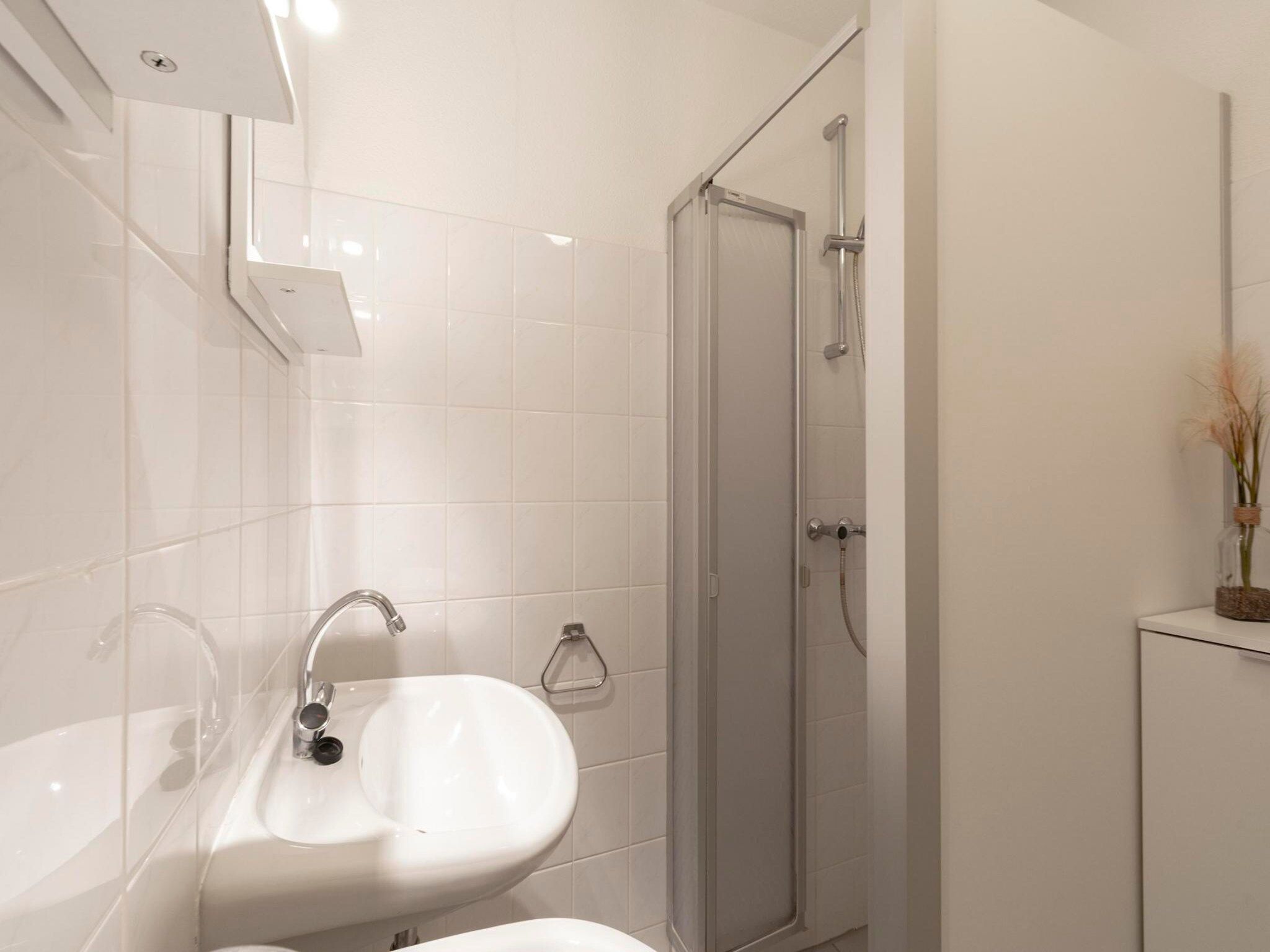 De badkamer van Beach Appartement 11 in Callantsoog