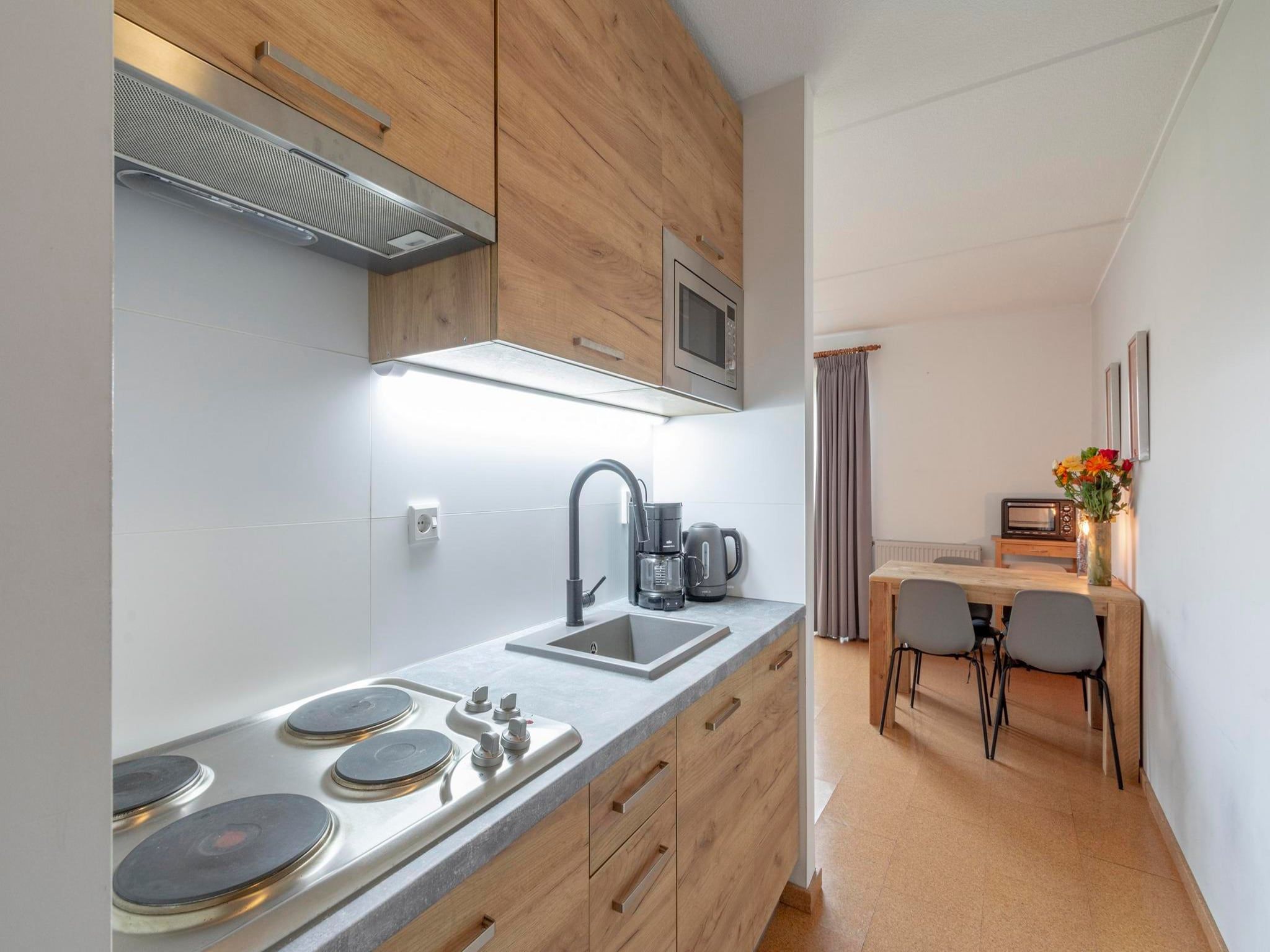 De keuken van Strandslag 199 in Julianadorp aan Zee
