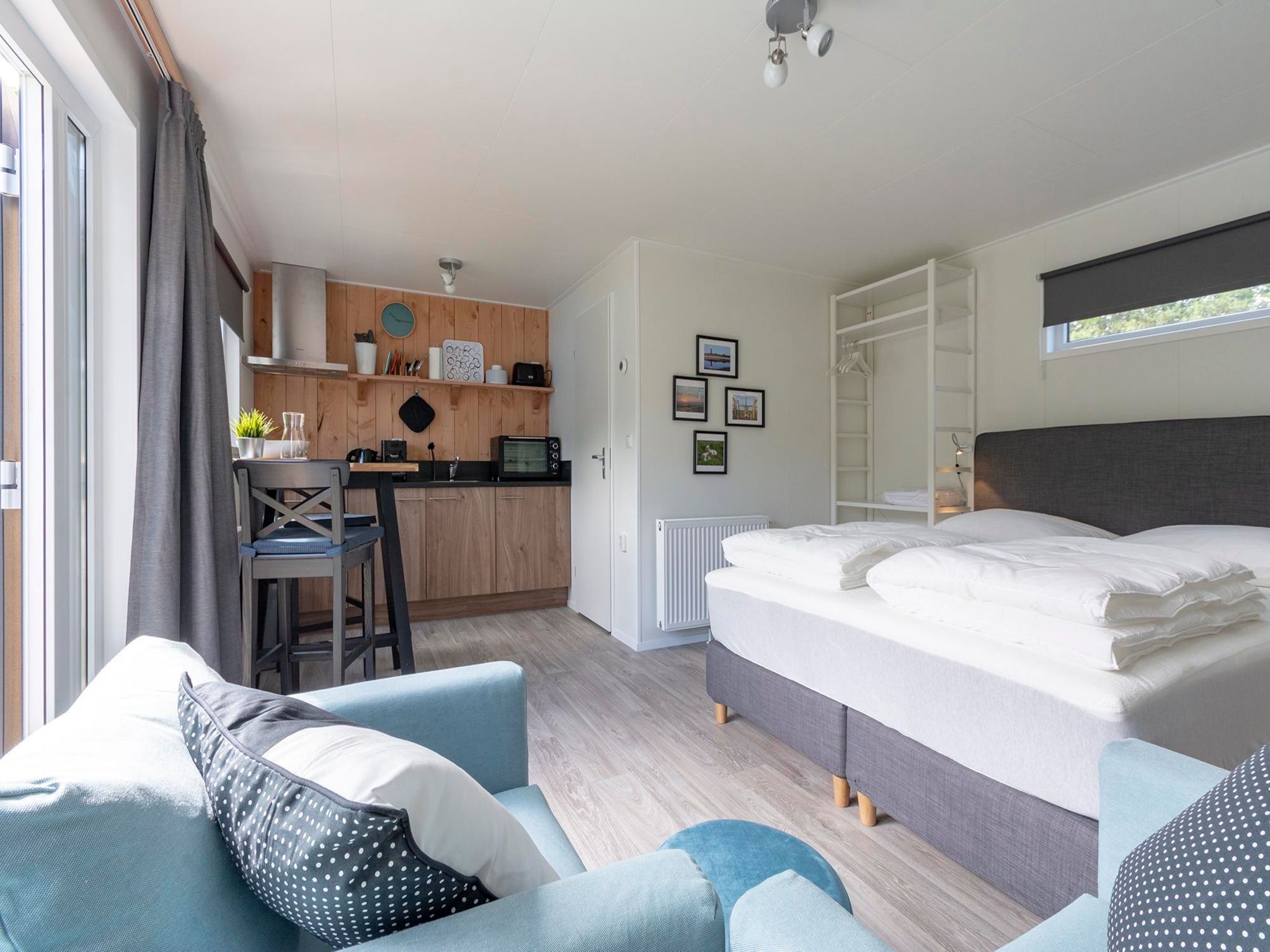 De eetkamer van Beach Studio Texel in De Koog