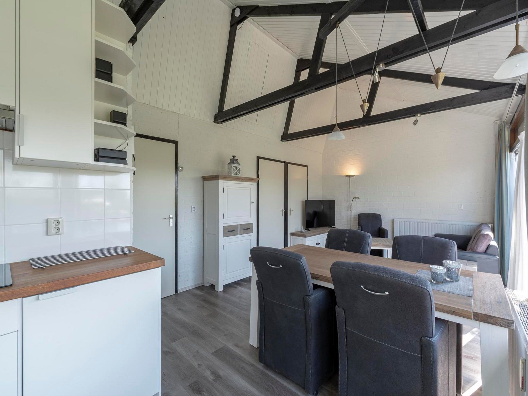 De woonkamer van Boerenslag 2 in Sint Maartenszee