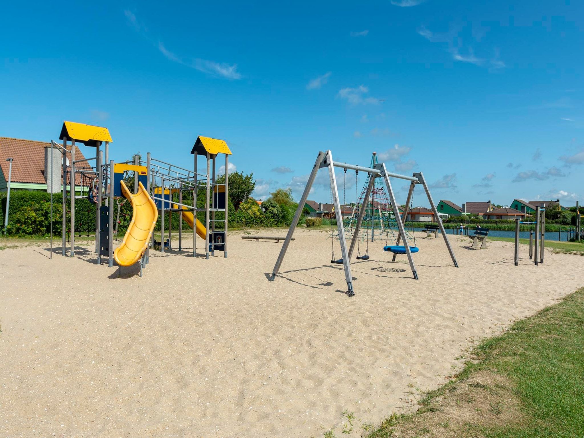 De tuin van Strandslag 223 in Julianadorp aan Zee