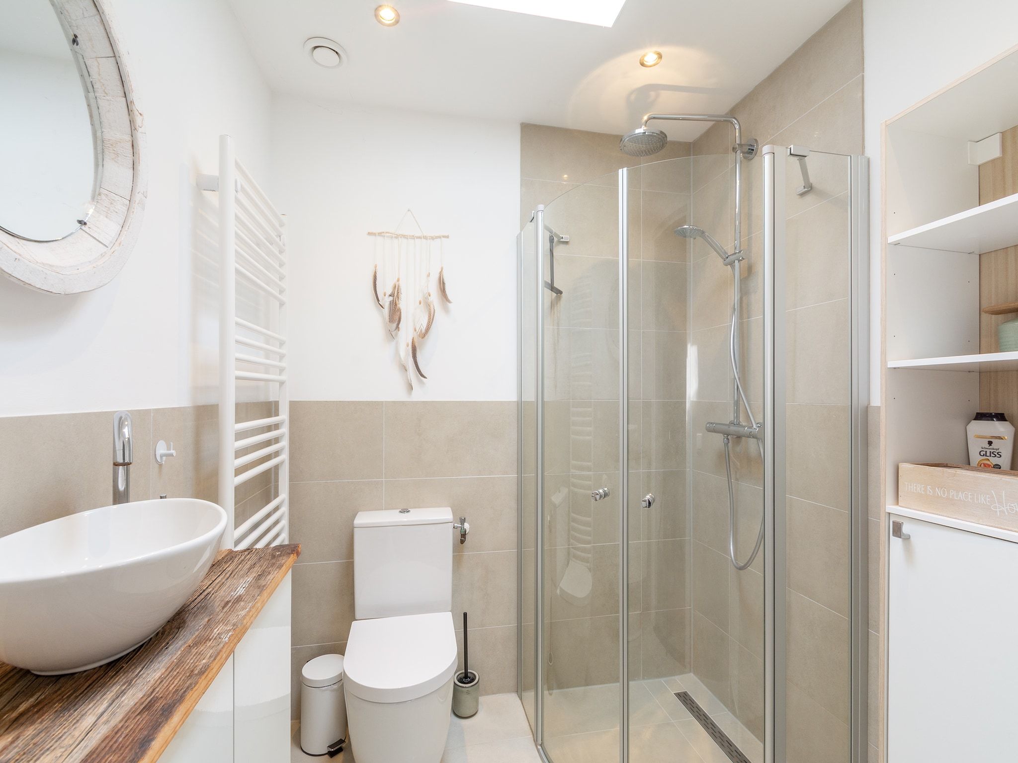 De badkamer van De Blenck 3 in Callantsoog