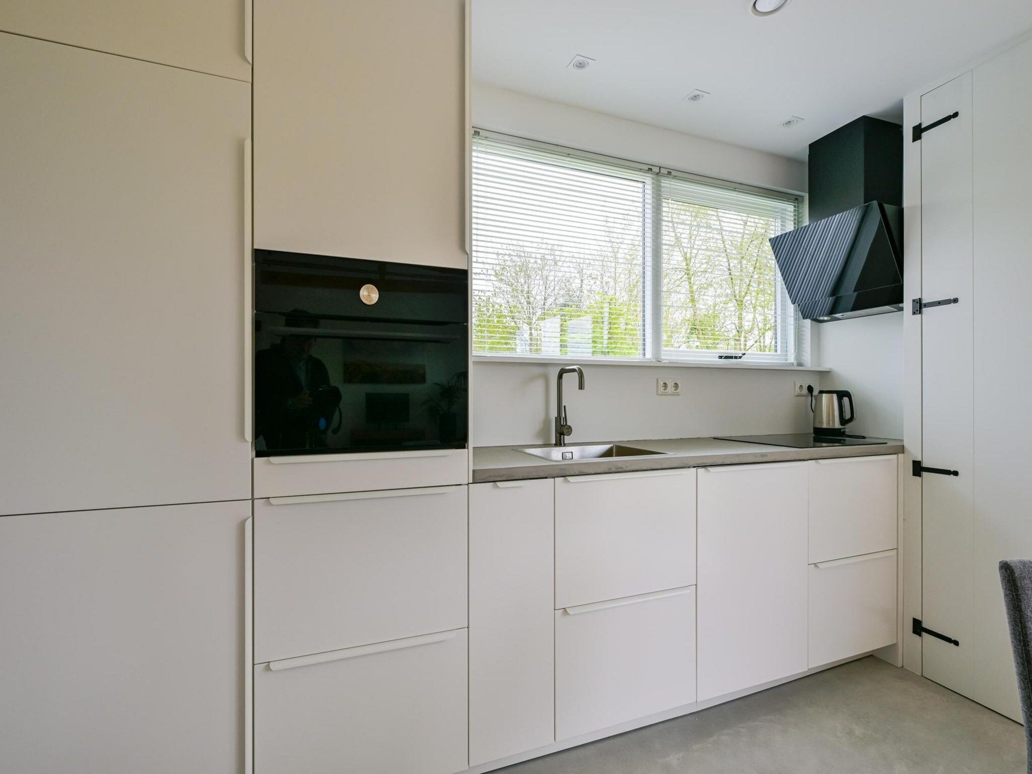 De keuken van Eureka 36 in Sint Maartensvlotbrug