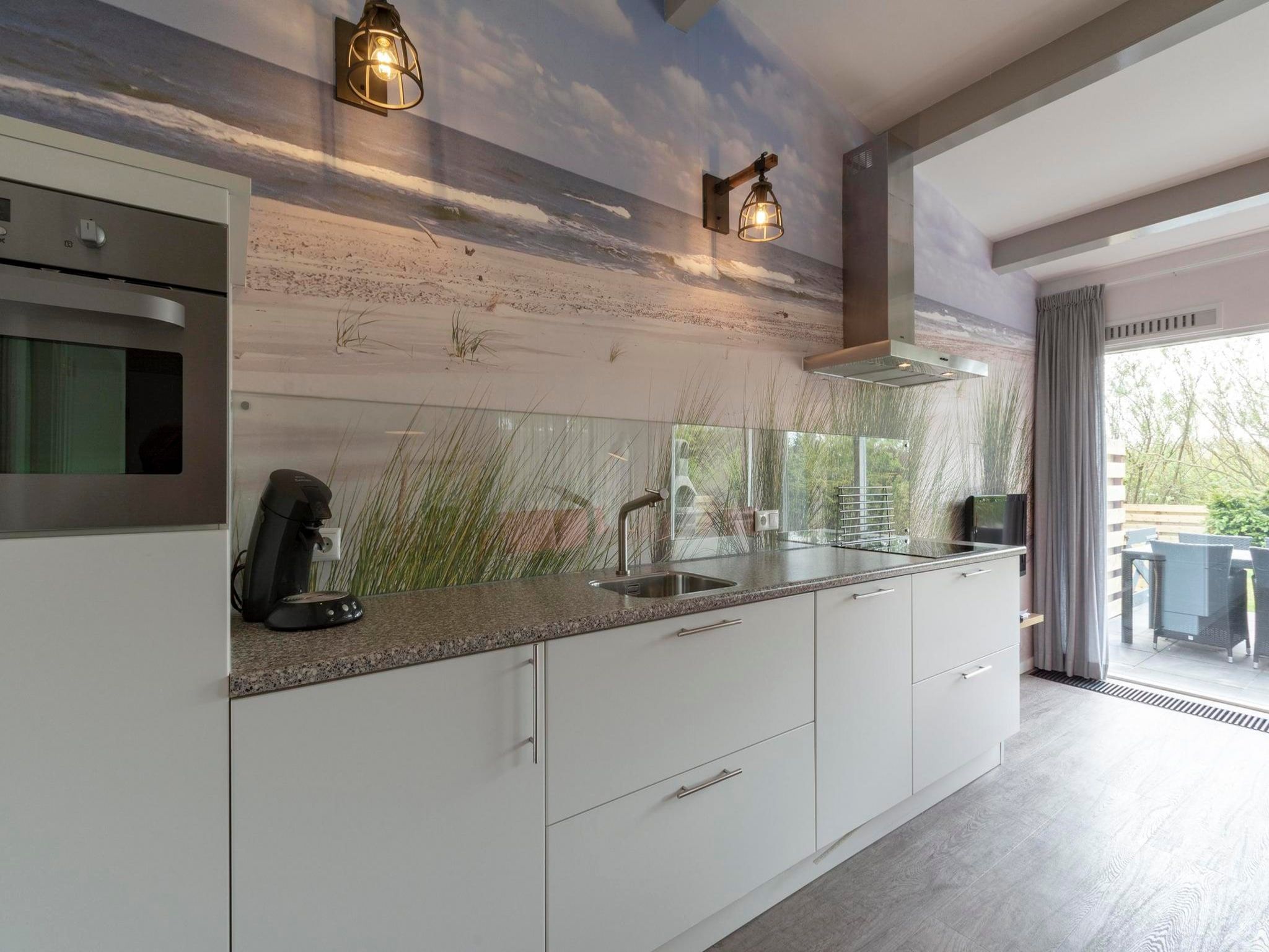 De keuken van Garnekuul 12 in Callantsoog