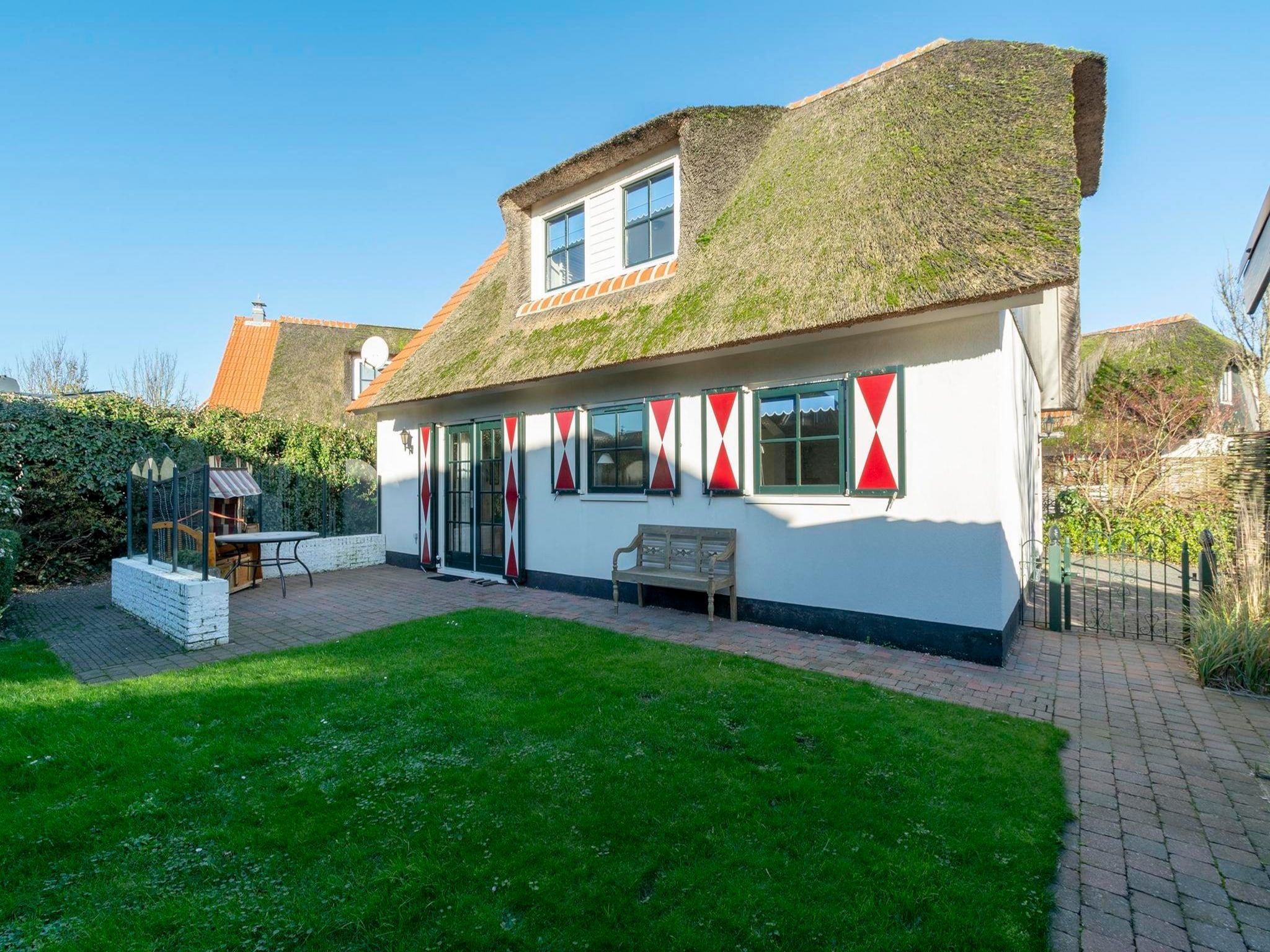 De buitenkant van De Buitenplaats 145 in Callantsoog