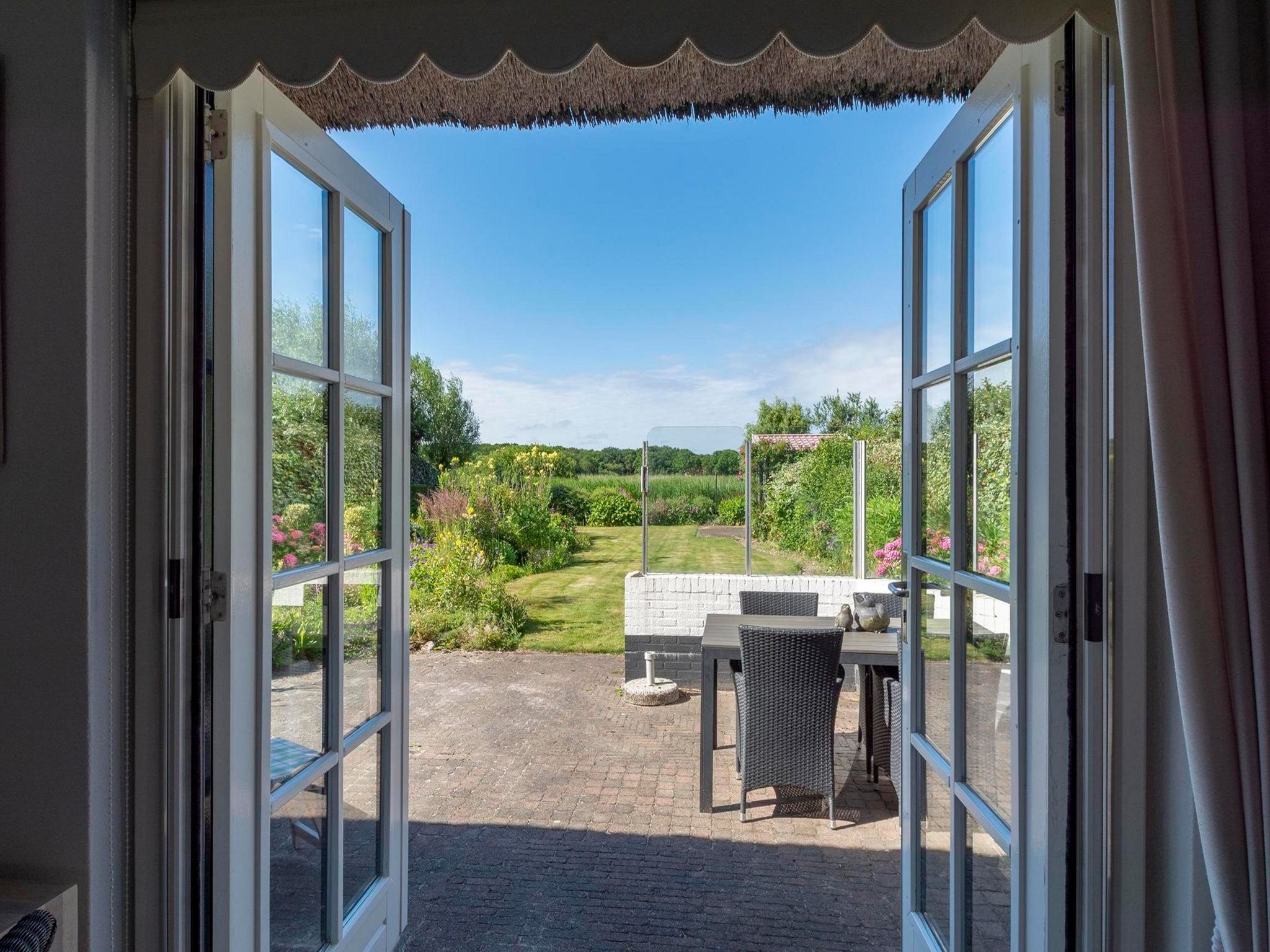 De tuin van De Buitenplaats 16 in Callantsoog
