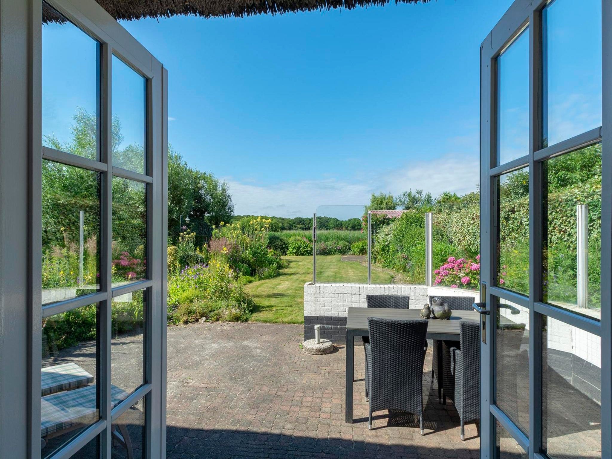 De tuin van De Buitenplaats 16 in Callantsoog