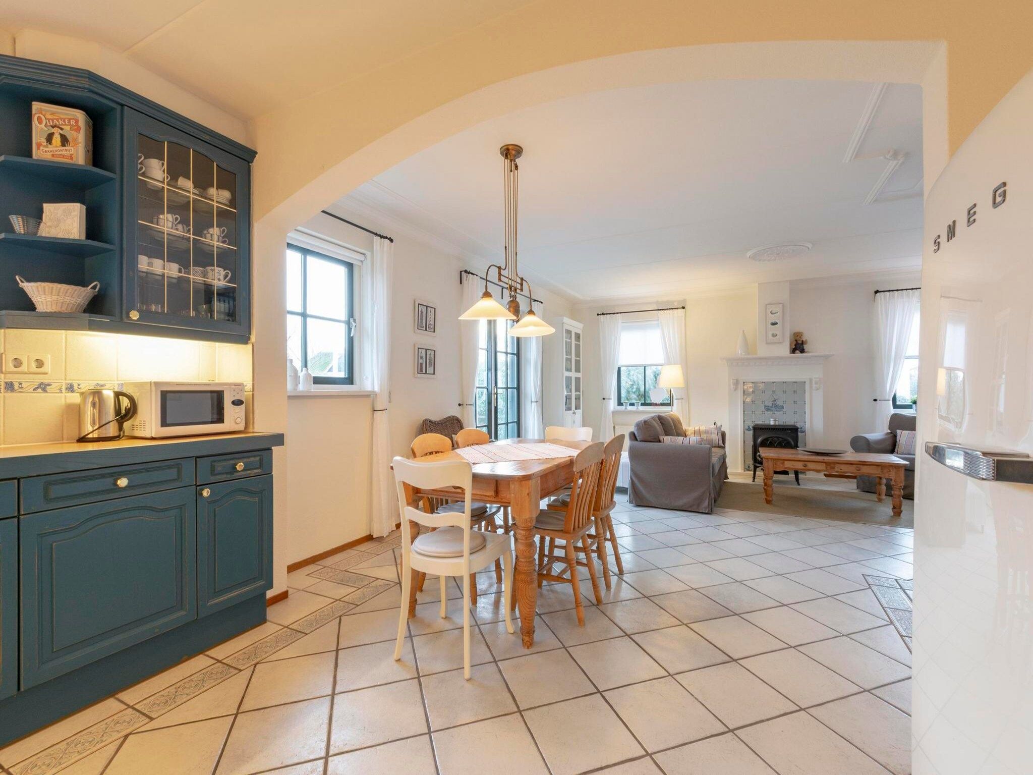 De eetkamer van De Buitenplaats 62 in Callantsoog
