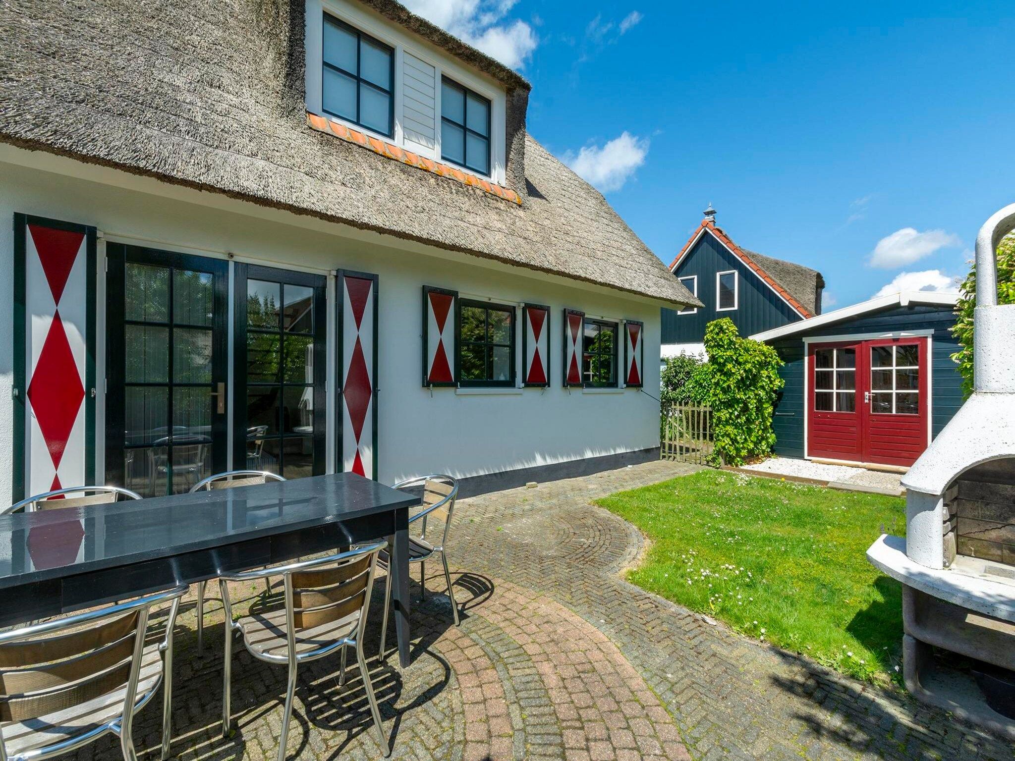 De buitenkant van De Buitenplaats 62 in Callantsoog