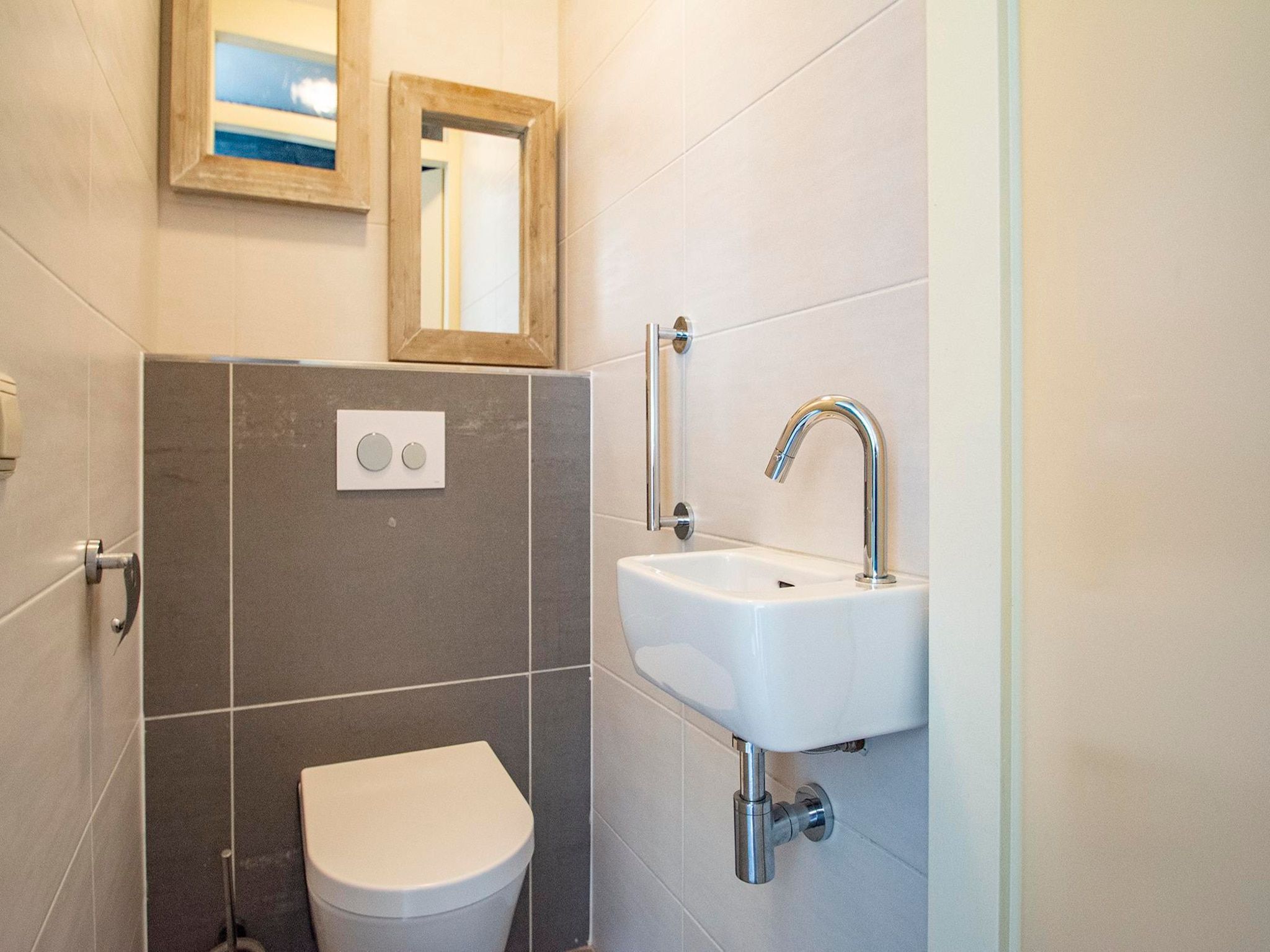De badkamer van De Buitenplaats 72 in Callantsoog