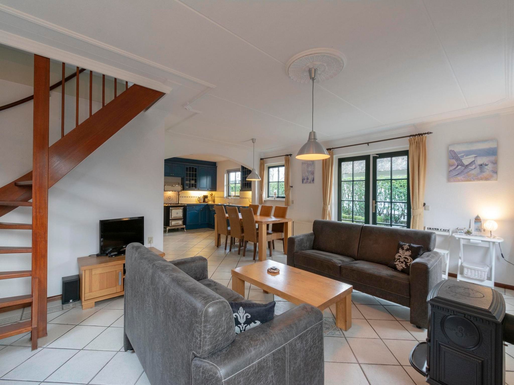 De woonkamer van De Buitenplaats 97 in Callantsoog
