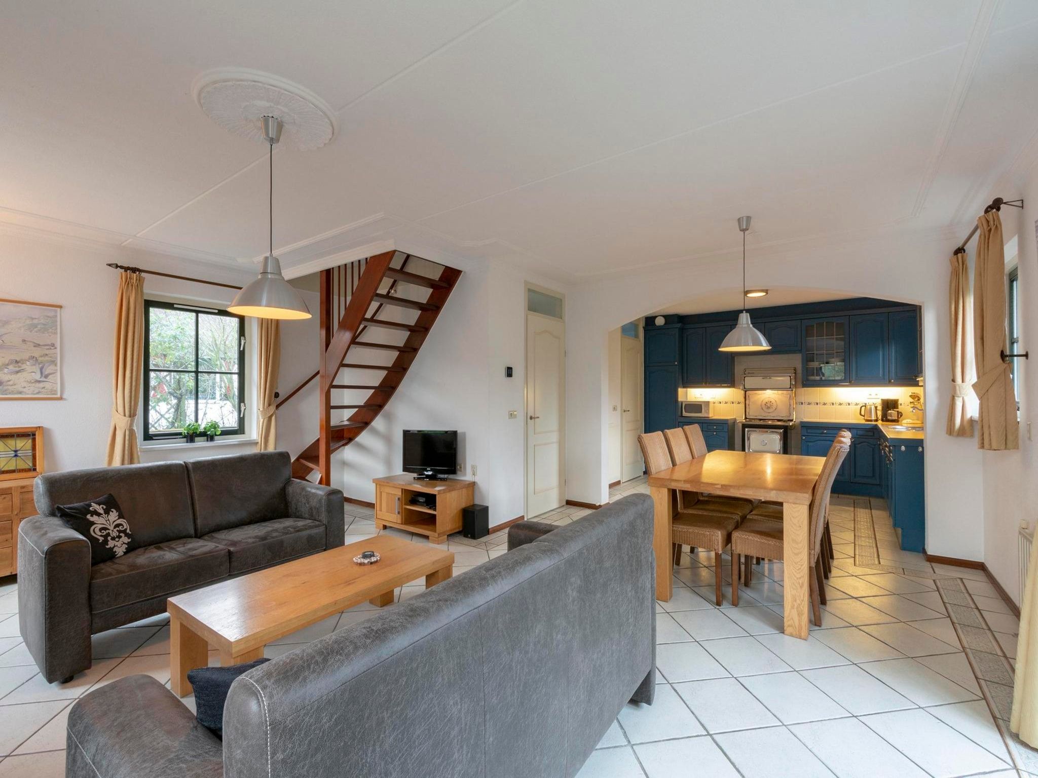 De woonkamer van De Buitenplaats 97 in Callantsoog