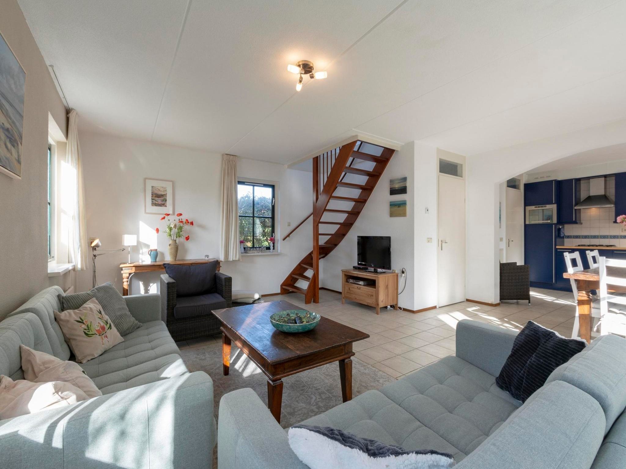 De woonkamer van De Buitenplaats 98 in Callantsoog