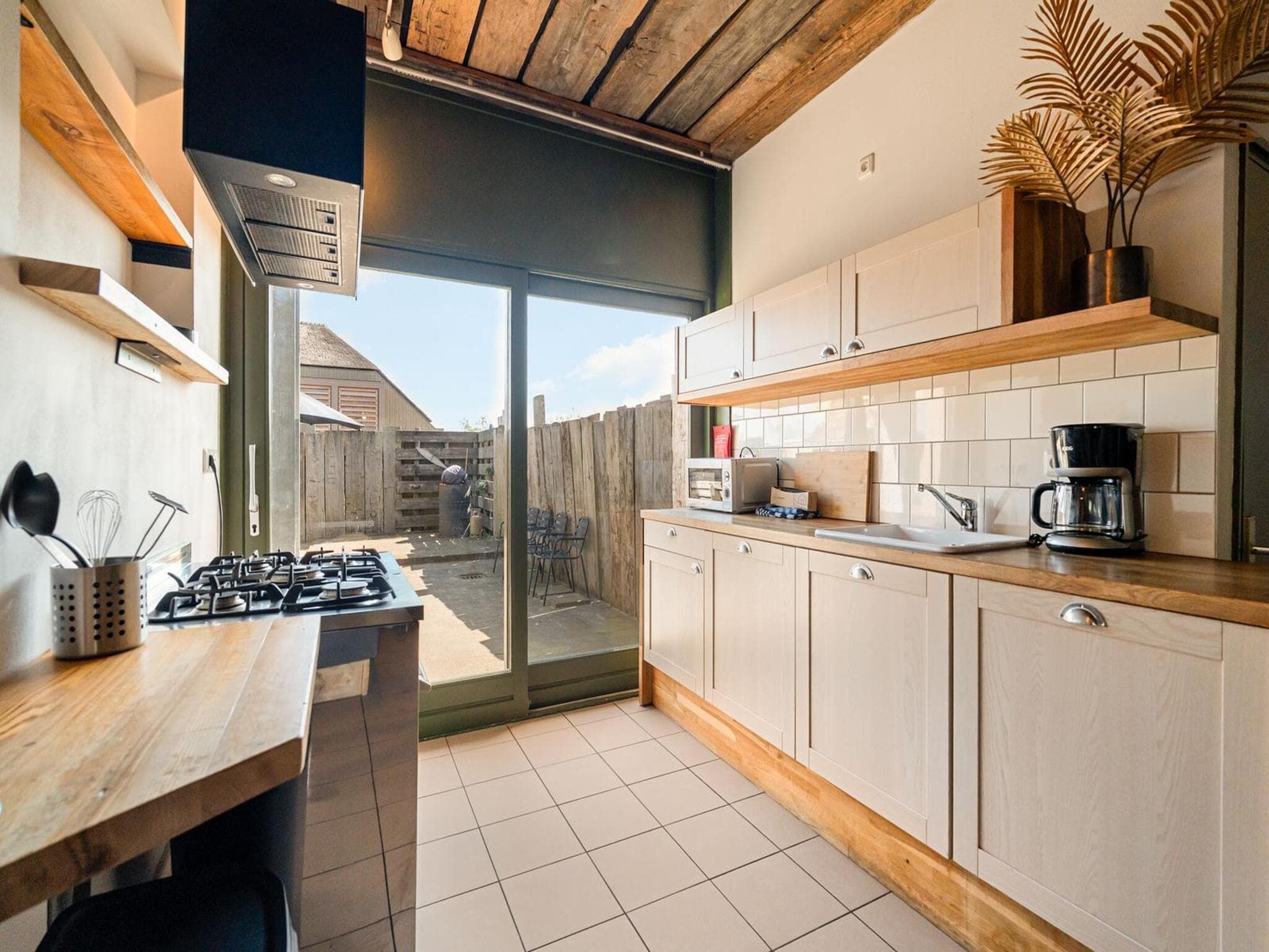 De keuken van Villa Zuidwester in Callantsoog