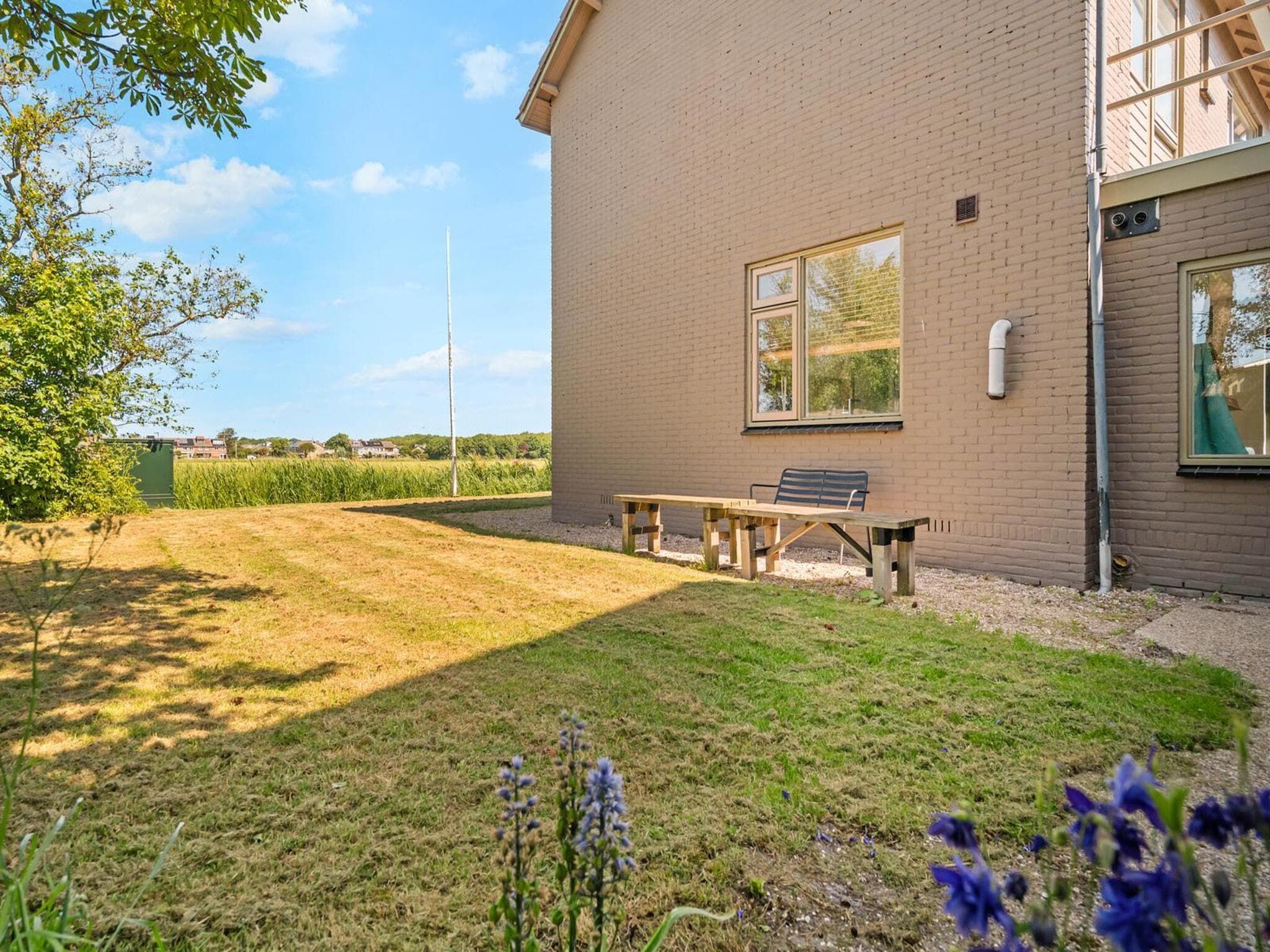 Het terras van Villa Zuidwester in Callantsoog
