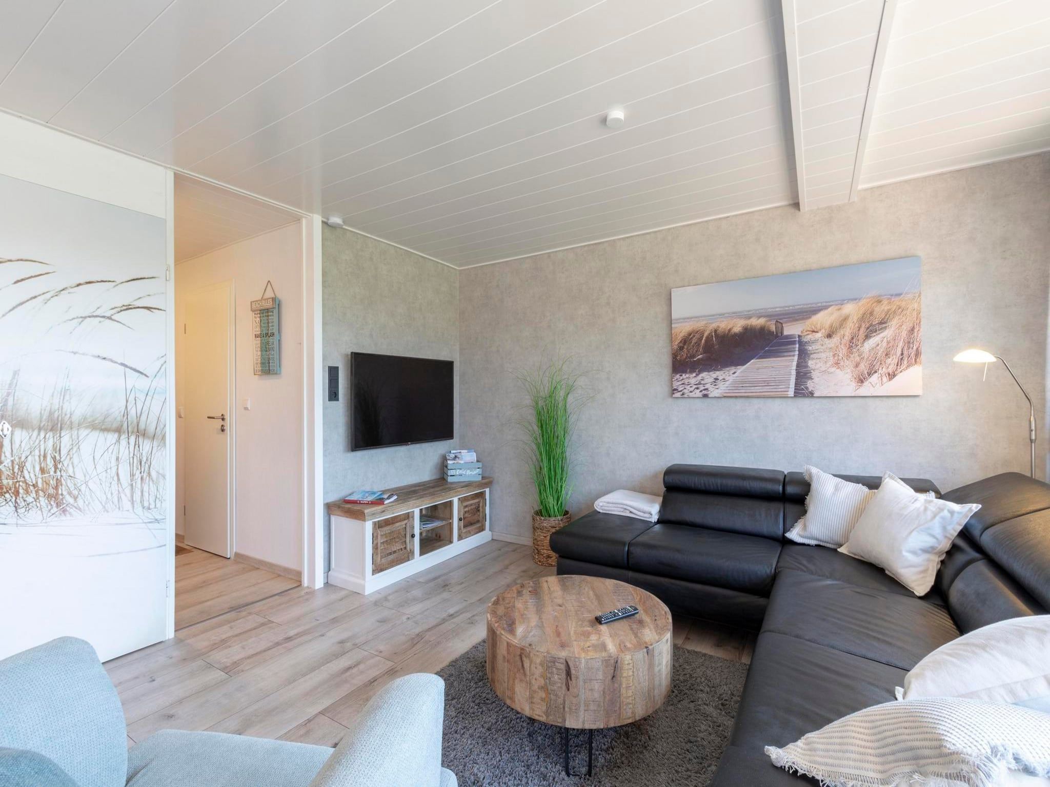De woonkamer van Garnekuul 44 in Callantsoog