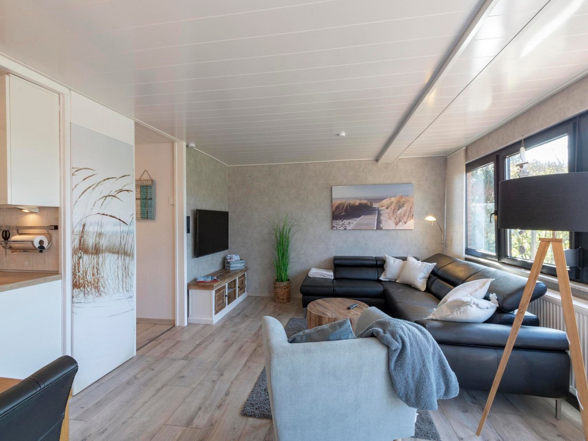 De woonkamer van Garnekuul 44 in Callantsoog