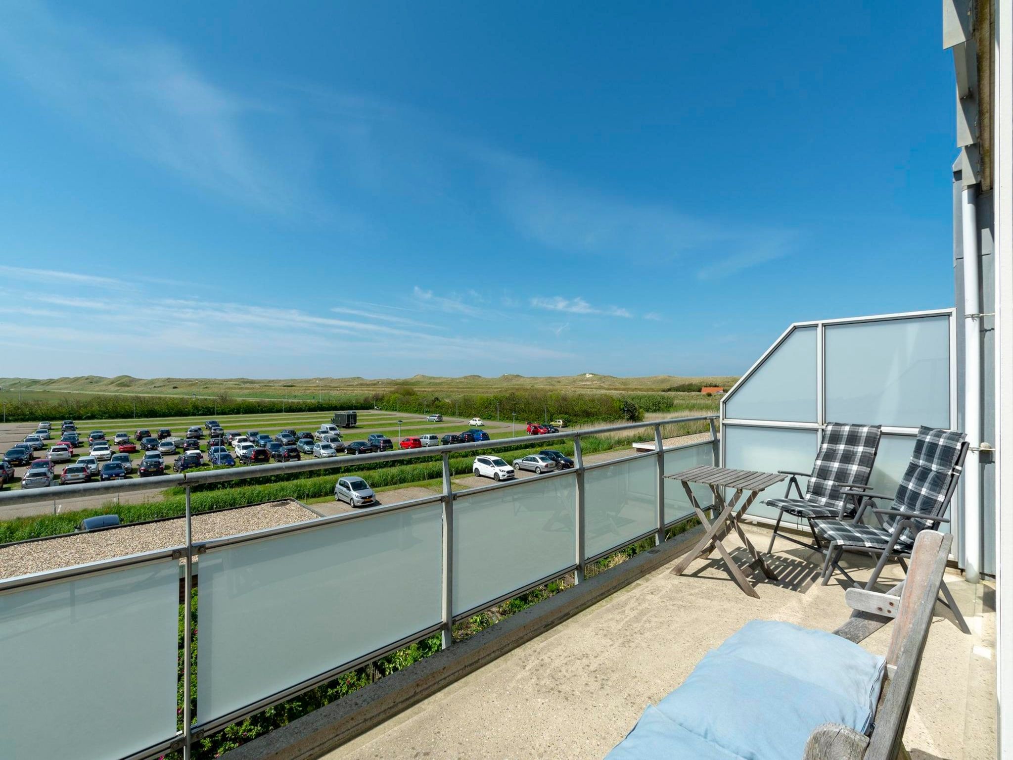Het terras van Duinerei A202 in Groote Keeten