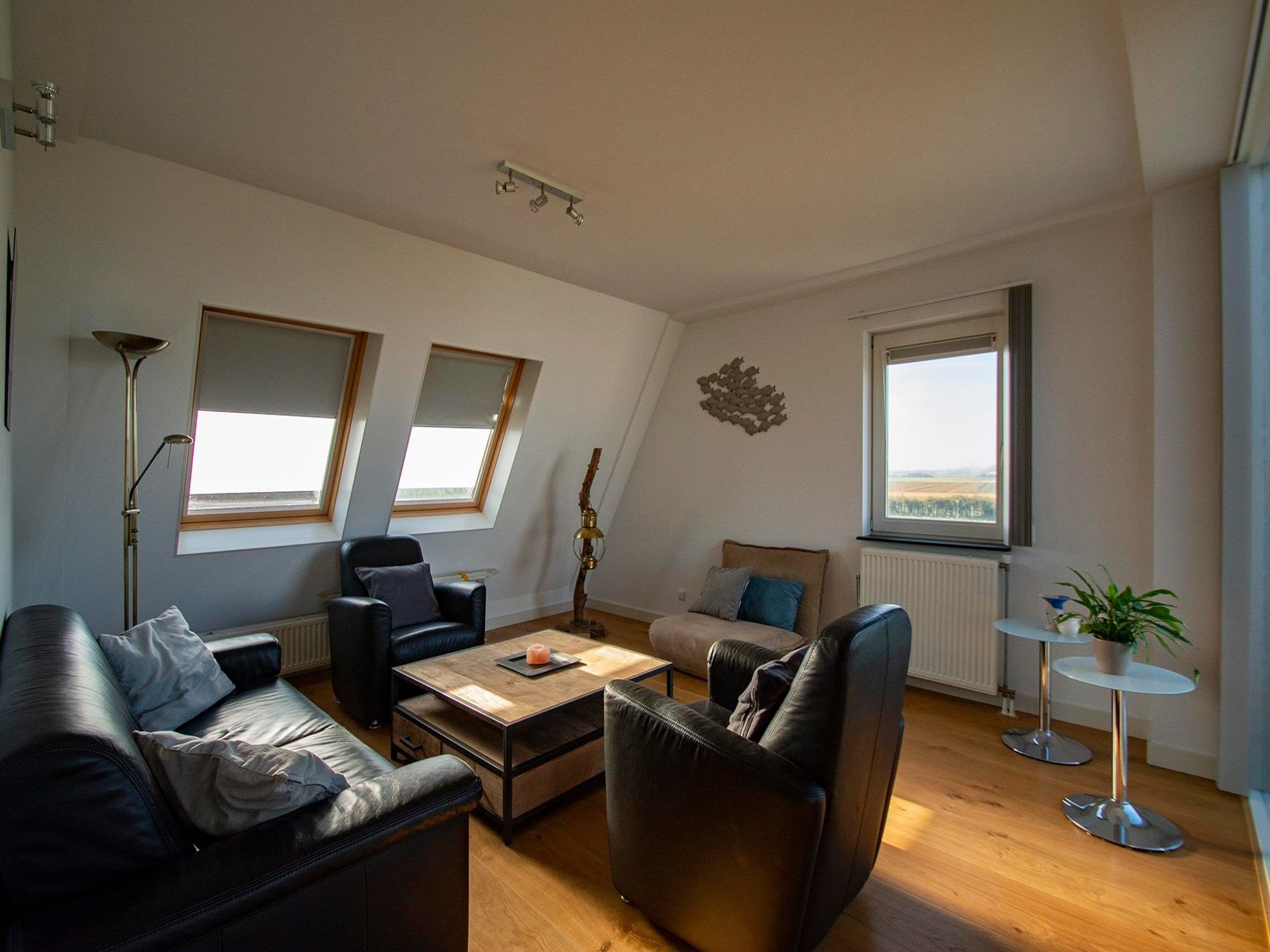 De woonkamer van Duinerei C301/C302 in Groote Keeten
