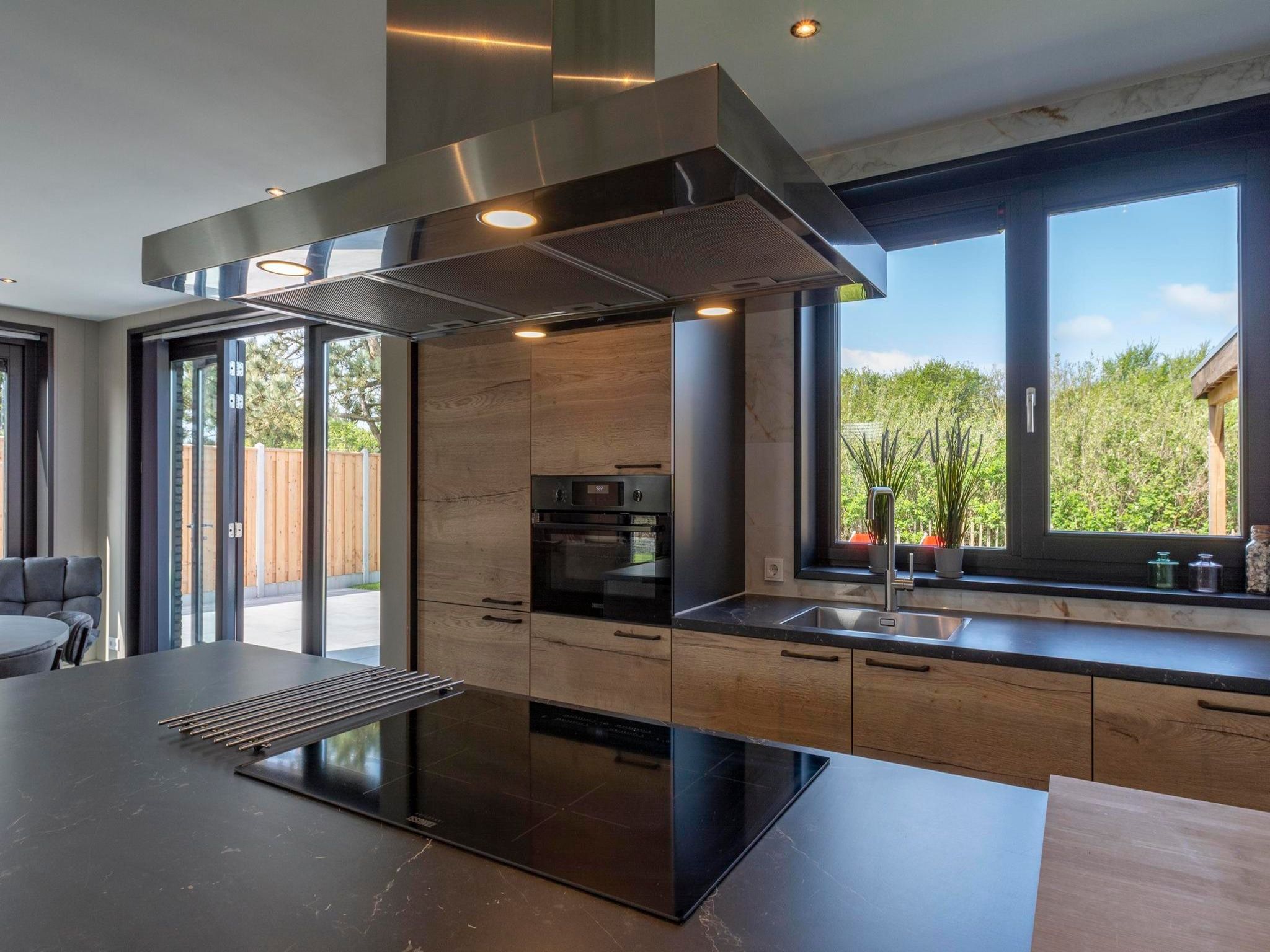 De keuken van Wellness Villa Lotje in Julianadorp aan Zee