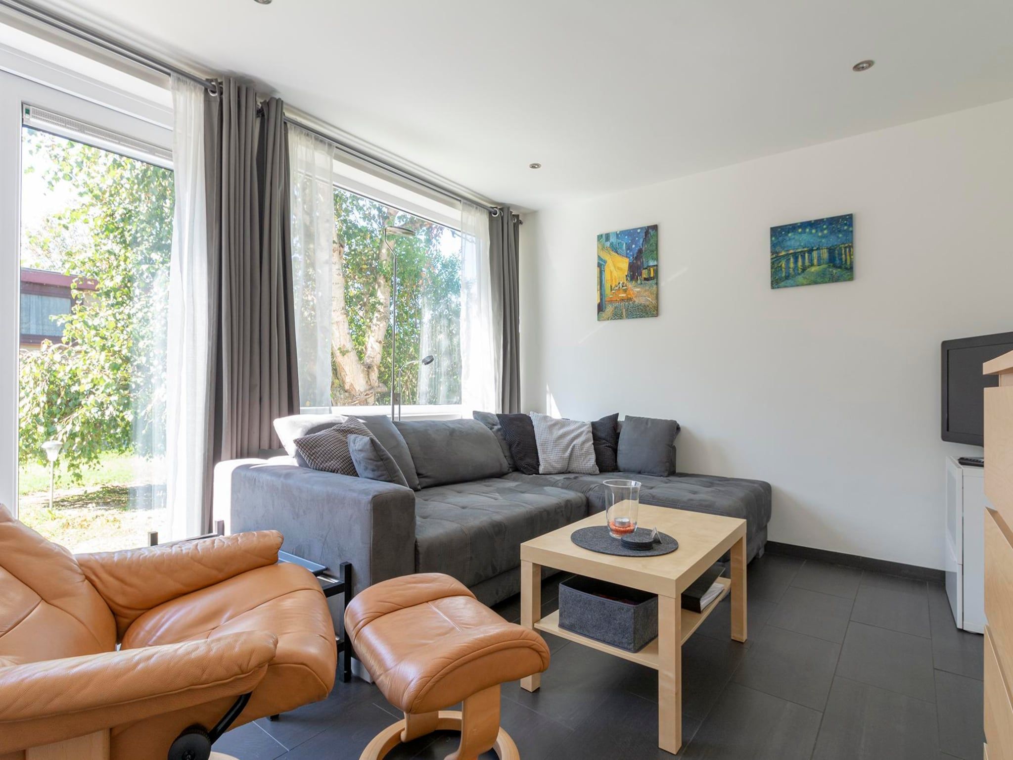 De woonkamer van Garnekuul 76 in Callantsoog