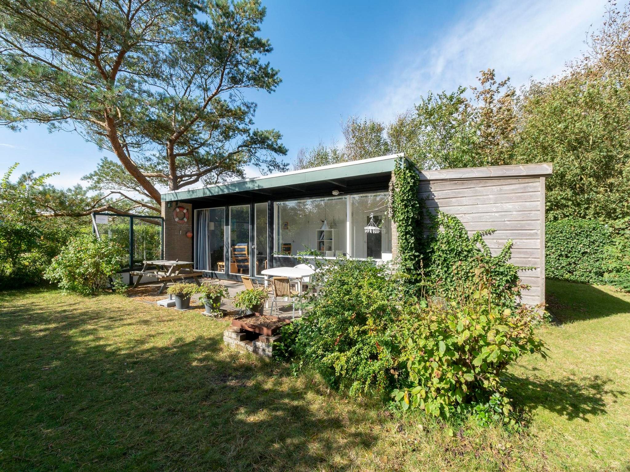 De buitenkant van Garnekuul 81 in Callantsoog