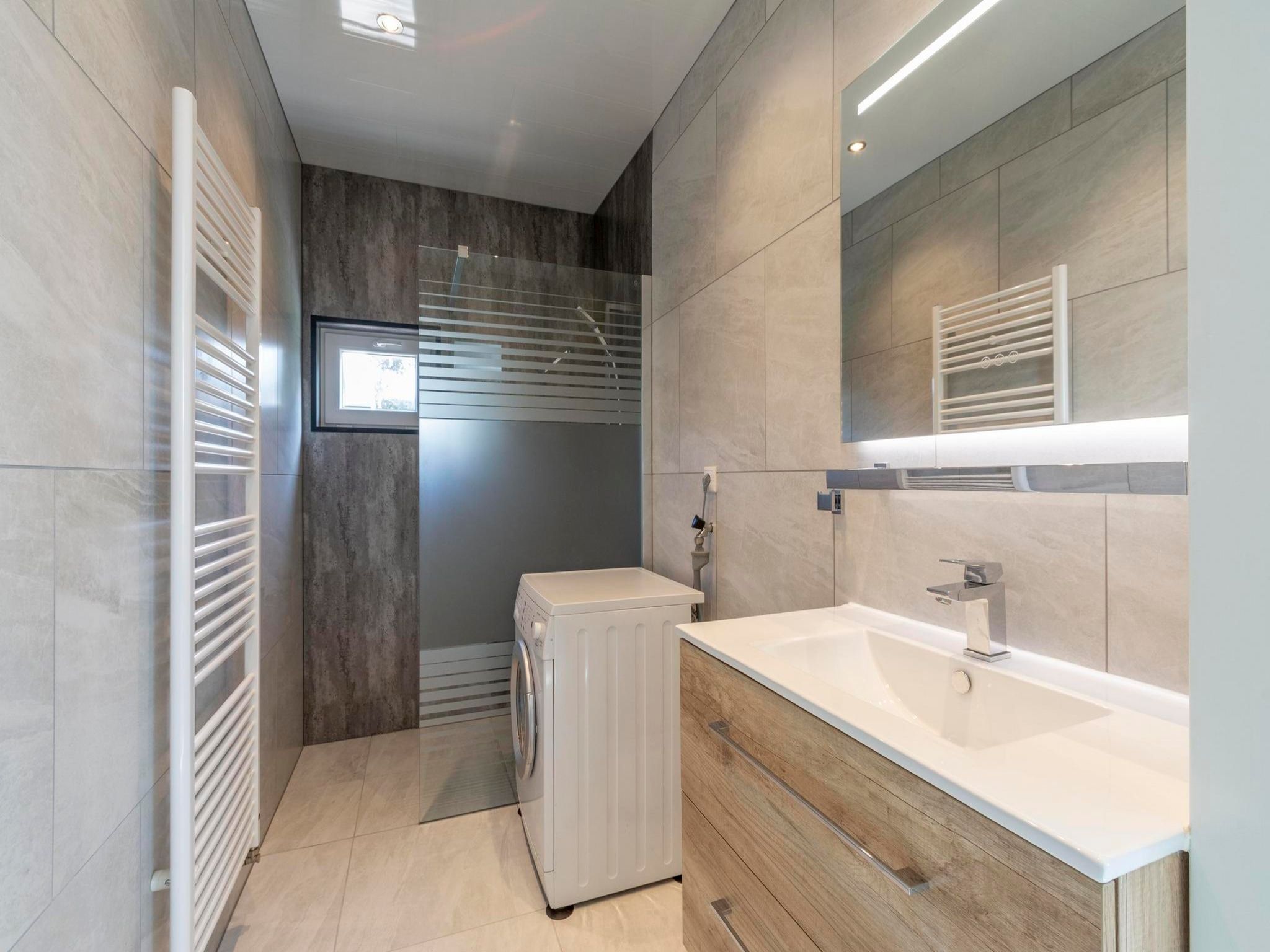 De badkamer van Garnekuul 90 in Callantsoog
