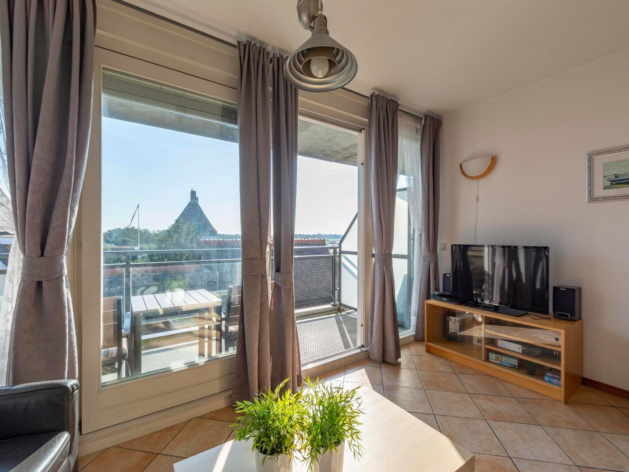 De woonkamer van Wijde Blick 201 in Callantsoog
