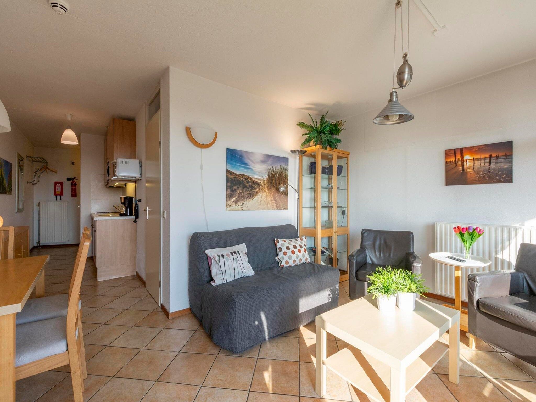 De woonkamer van Wijde Blick 201 in Callantsoog