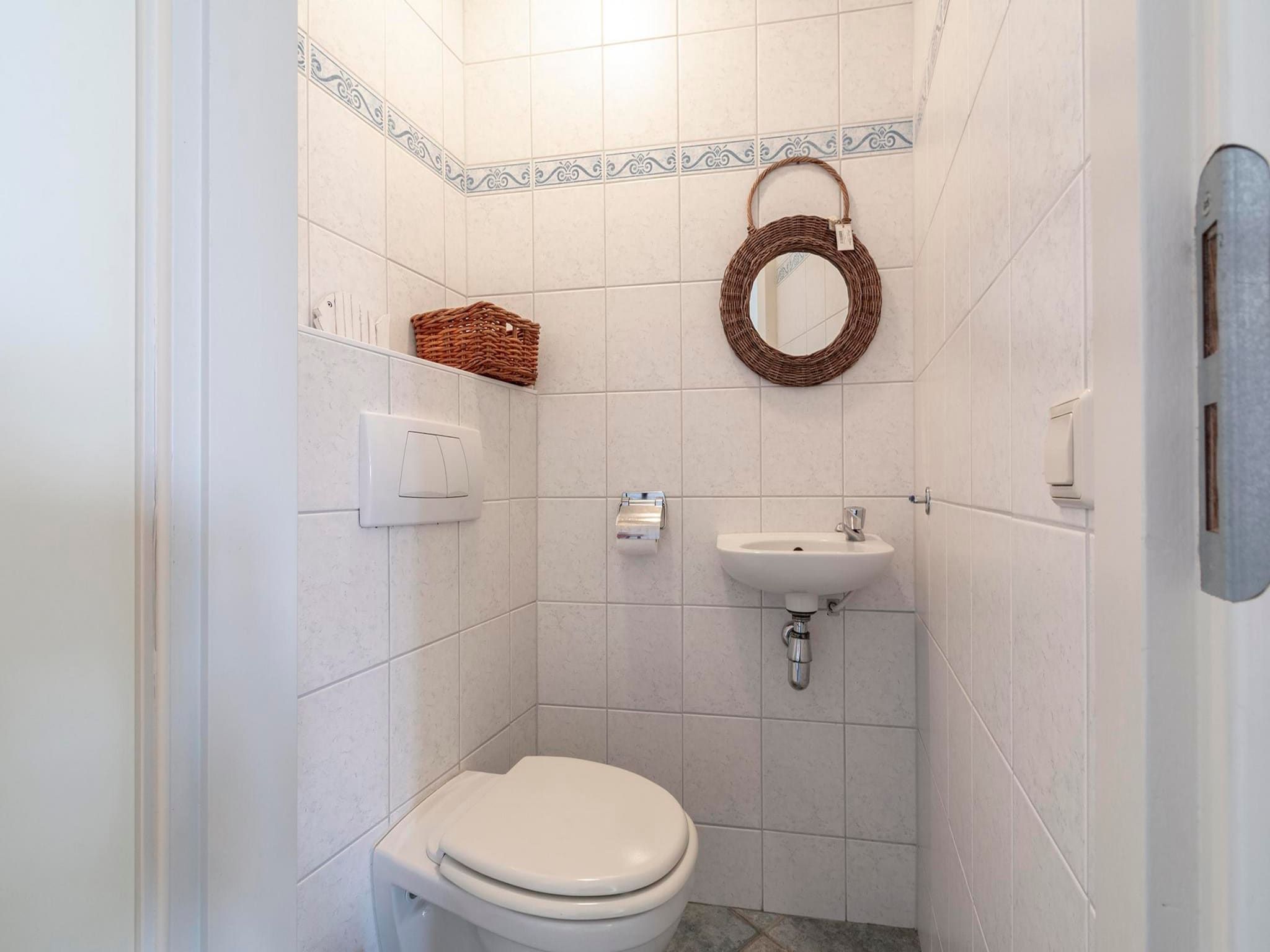 De badkamer van Wijde Blick 206 in Callantsoog