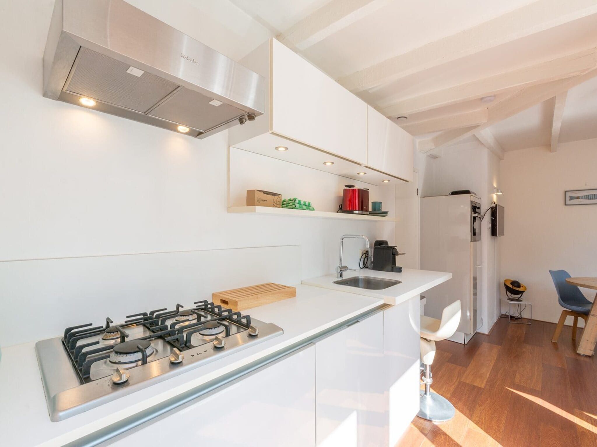 De keuken van Duinland 122 in Sint Maartenszee