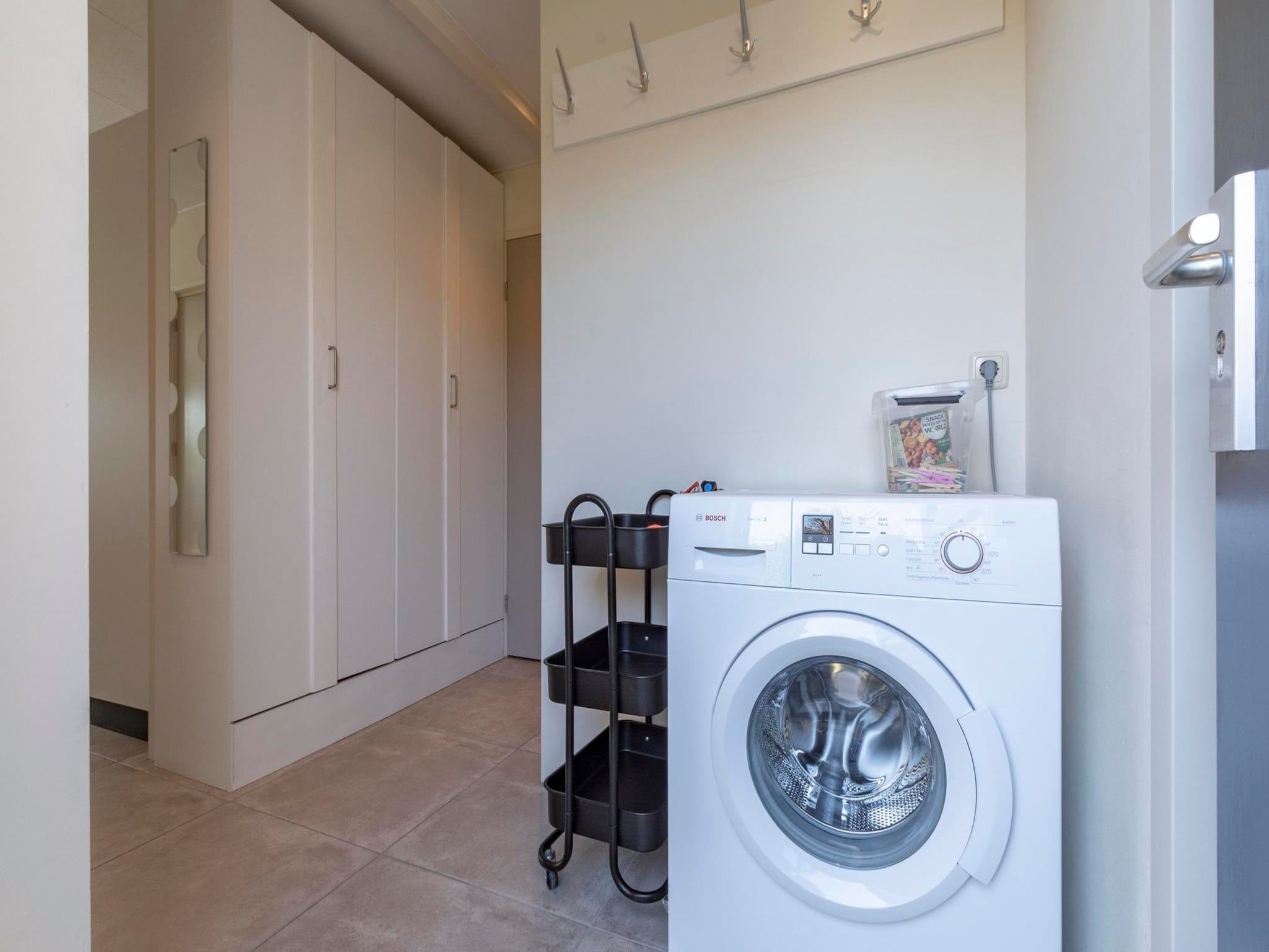 De badkamer van Zeewaard 33 in Sint Maartenszee