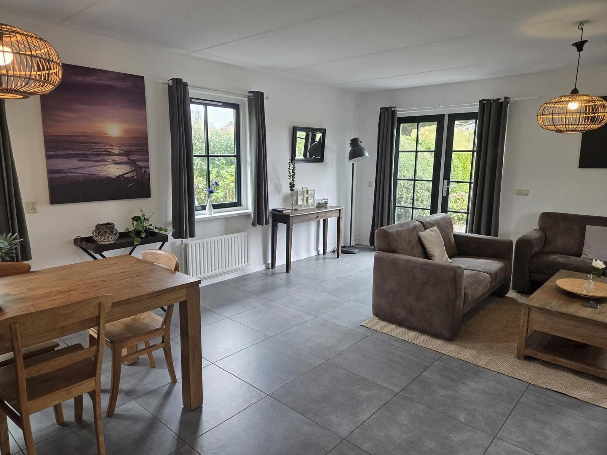 De woonkamer van De Buitenplaats 42 in Callantsoog