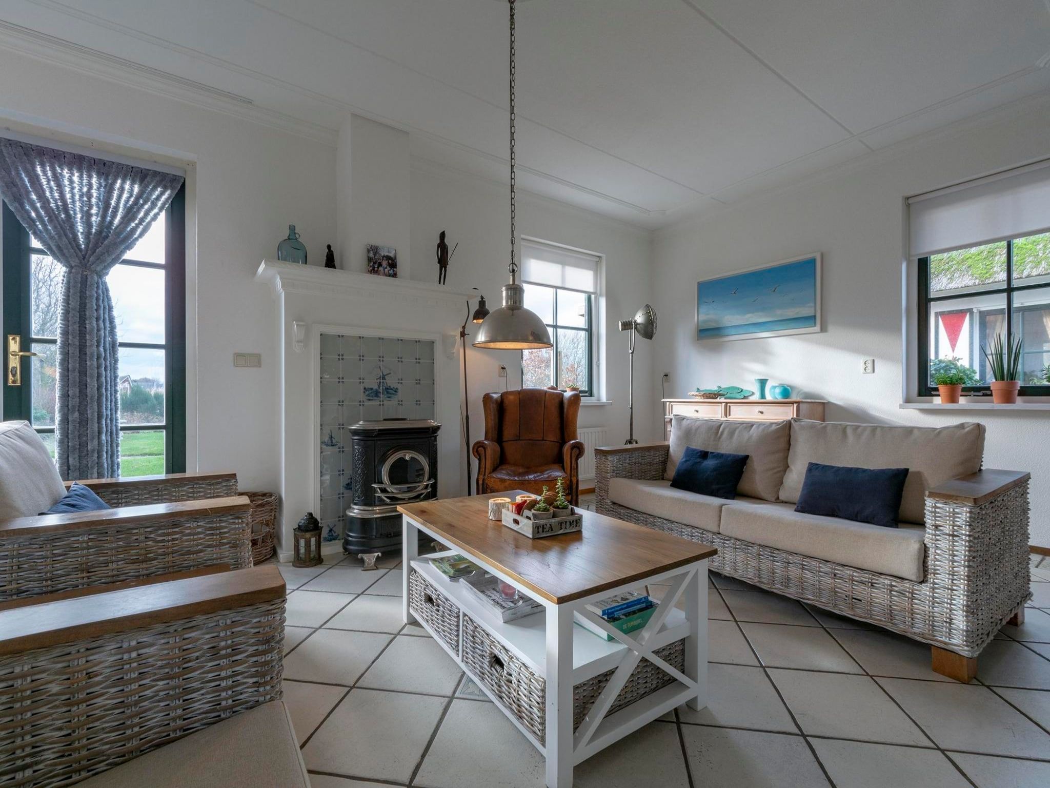 De woonkamer van De Buitenplaats 7 in Callantsoog