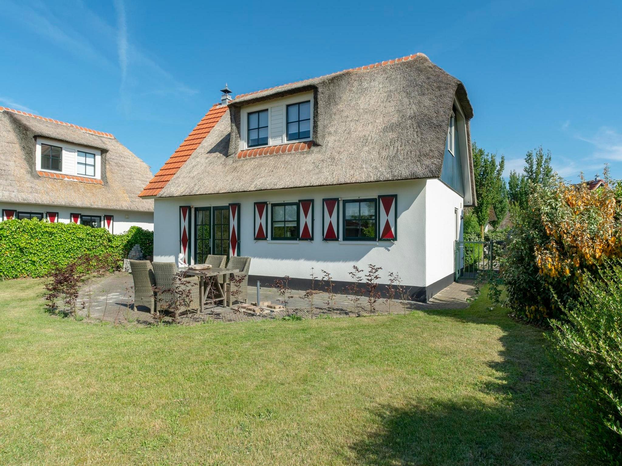 De buitenkant van De Buitenplaats 116 in Callantsoog