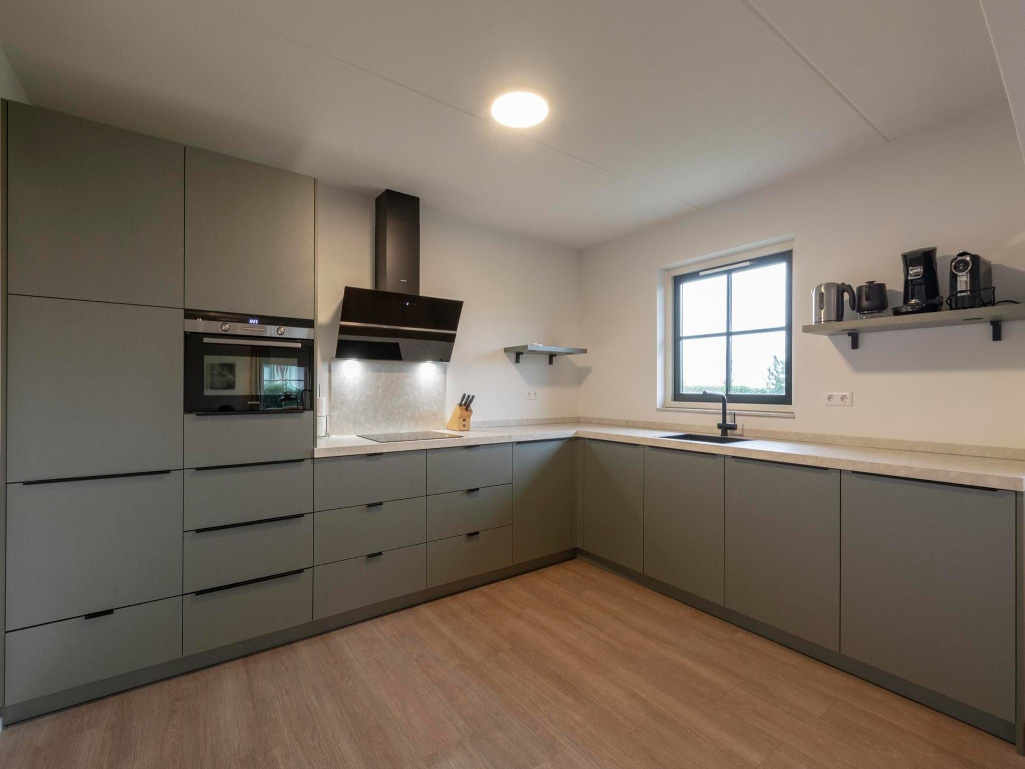 De keuken van De Buitenplaats 116 in Callantsoog