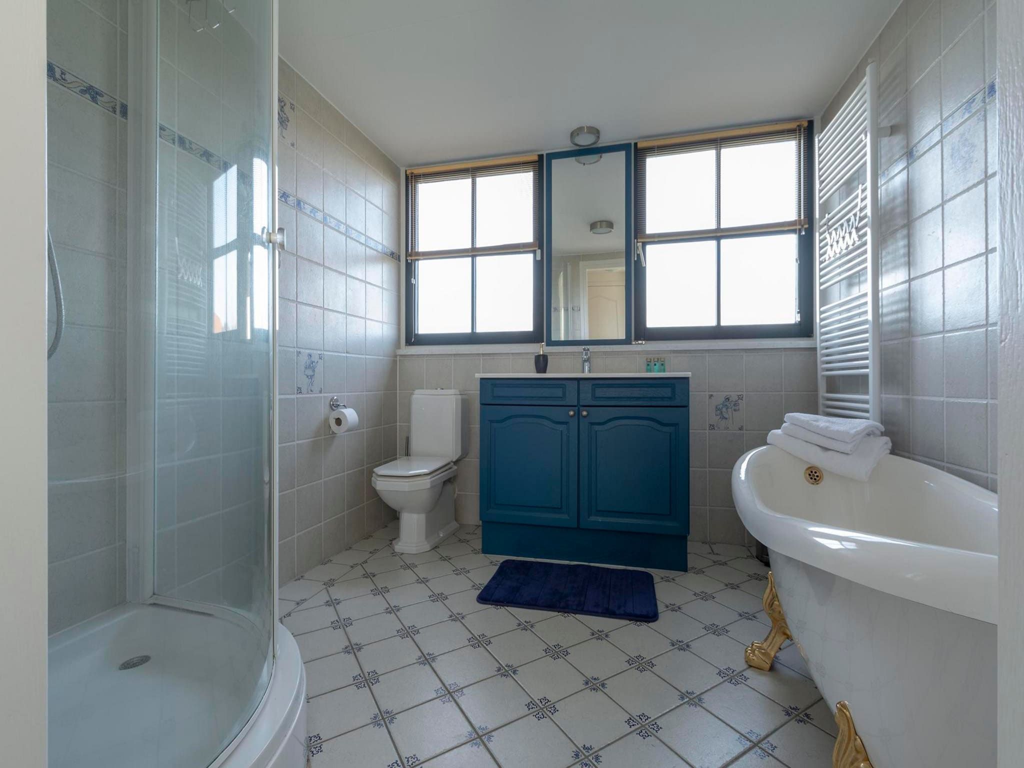 De badkamer van De Buitenplaats 113 in Callantsoog