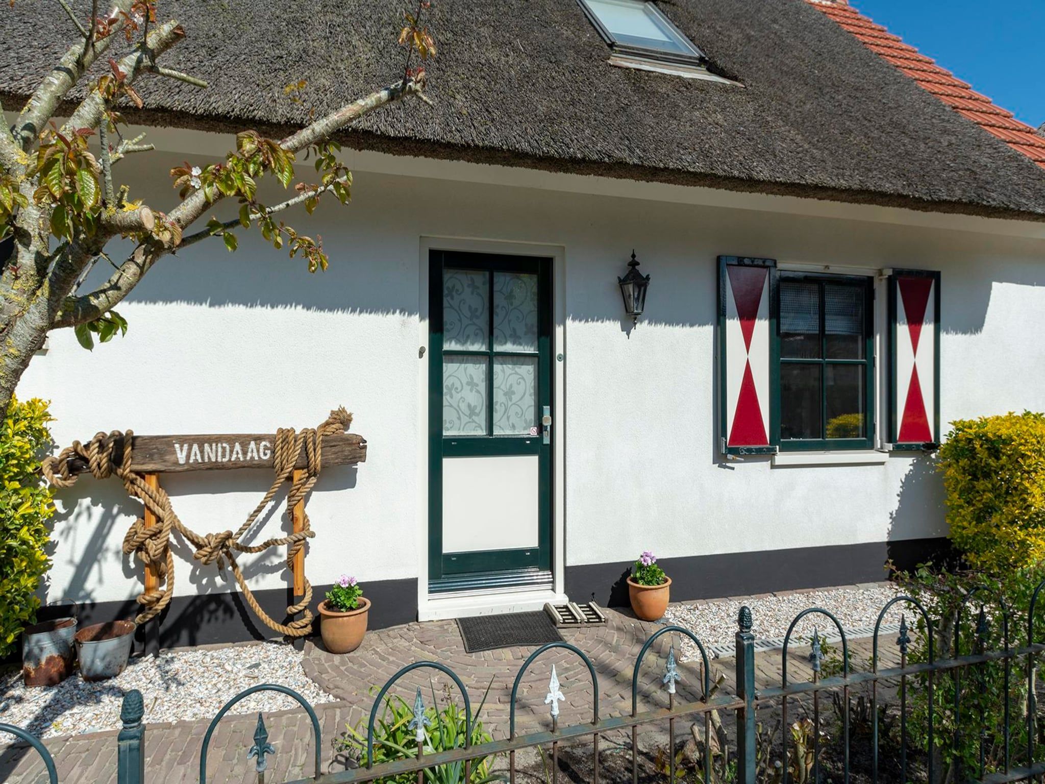 De buitenkant van De Buitenplaats 113 in Callantsoog