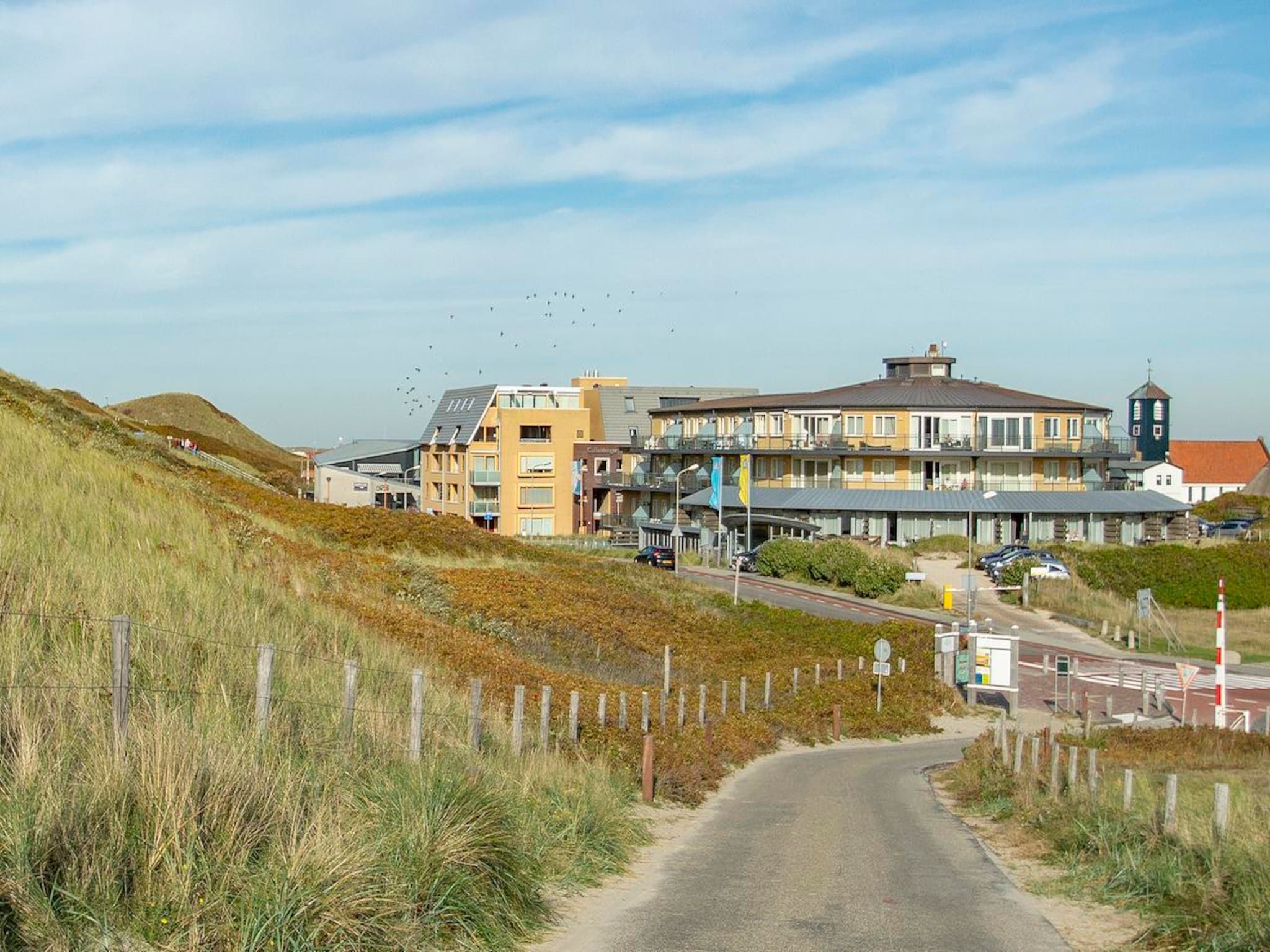 De buitenkant van Wijde Blick 212 in Callantsoog