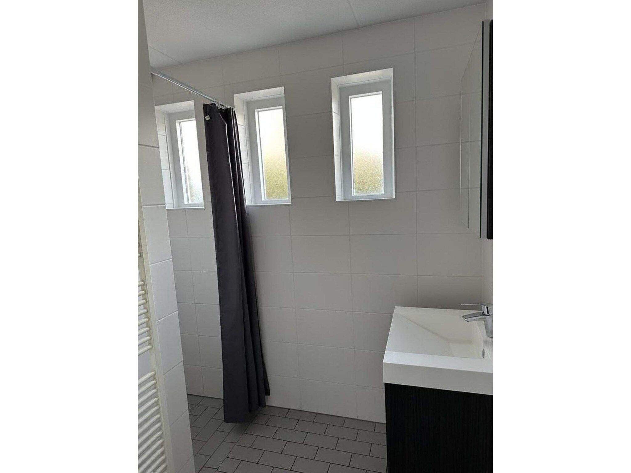 De badkamer van Scheldeveste 144 Schelde Breskens in Breskens