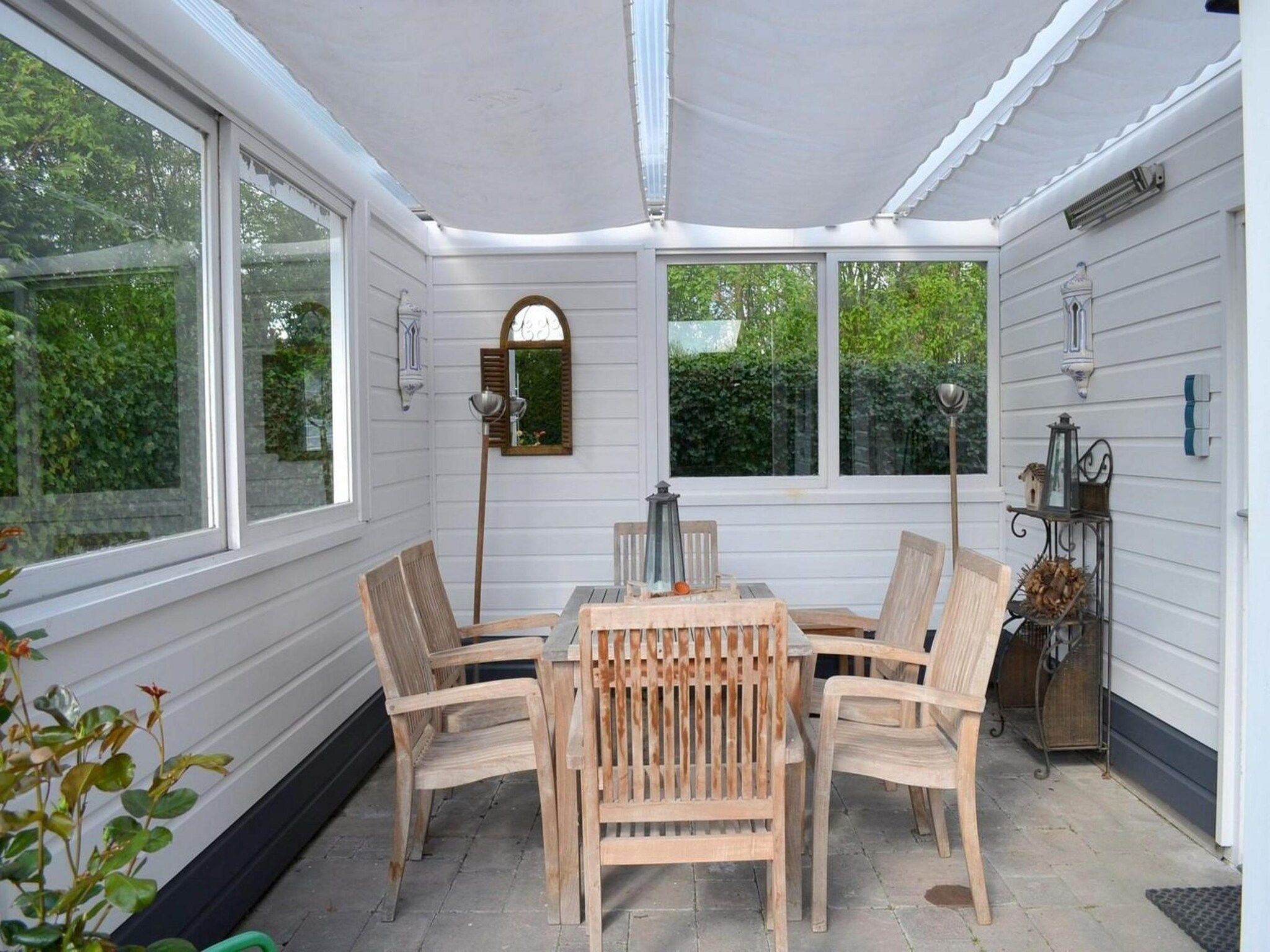 Het terras van Schoneveld 39 Zeester Breskens in Breskens
