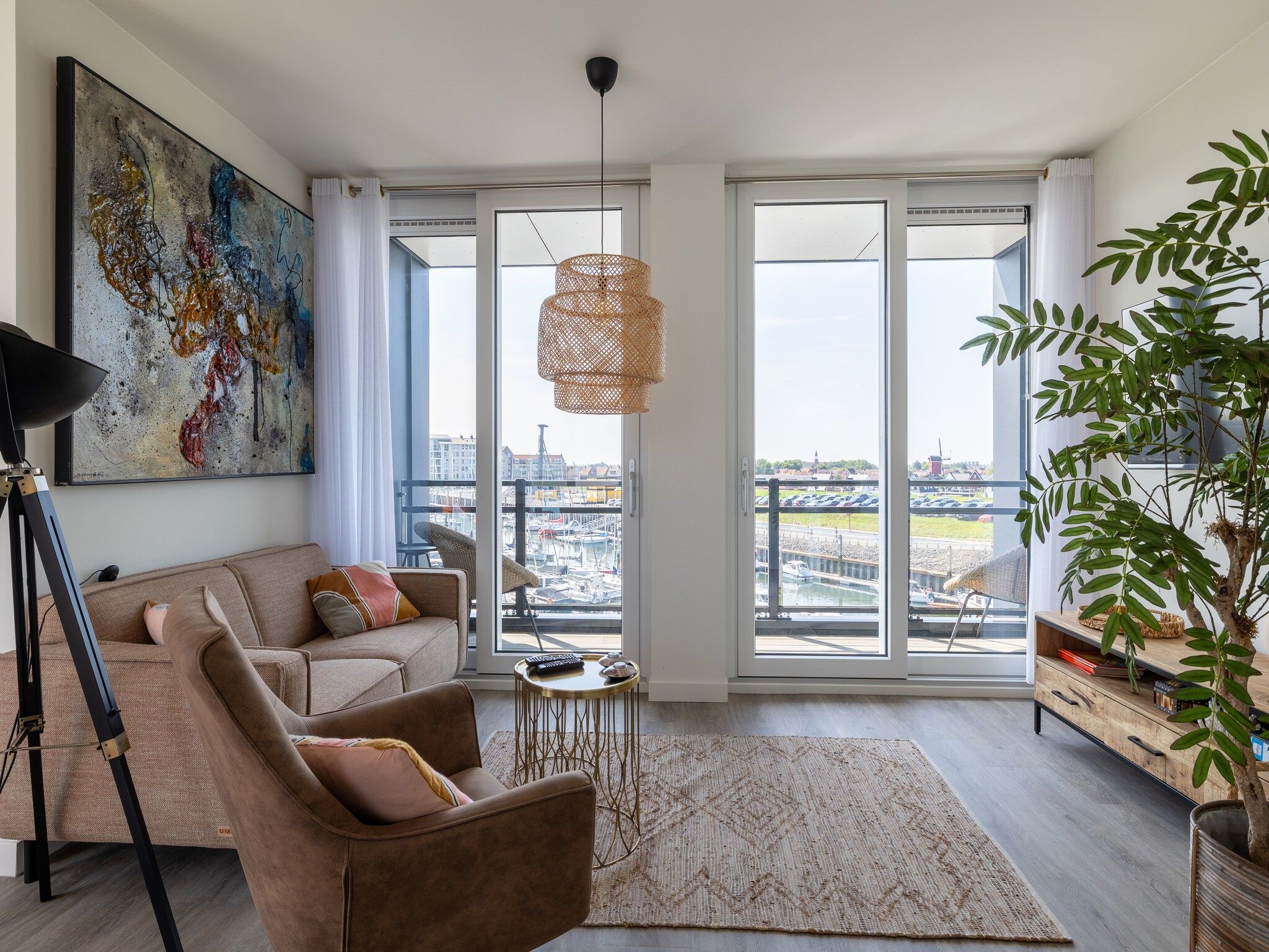De woonkamer van Luxe appartement Vista Maris - Havenweg 8-40  Sint-Annaland Oosterschelde in Sint-Annaland