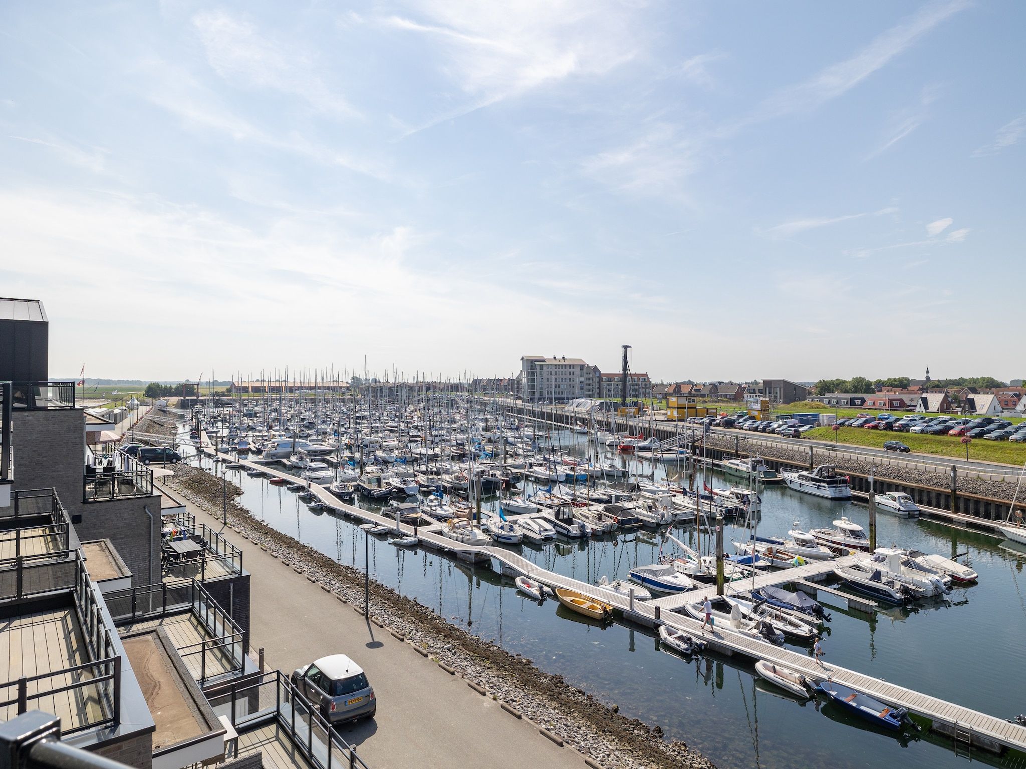Het uitzicht vanaf Luxe appartement Vista Maris - Havenweg 8-40  Sint-Annaland Oosterschelde in Sint-Annaland